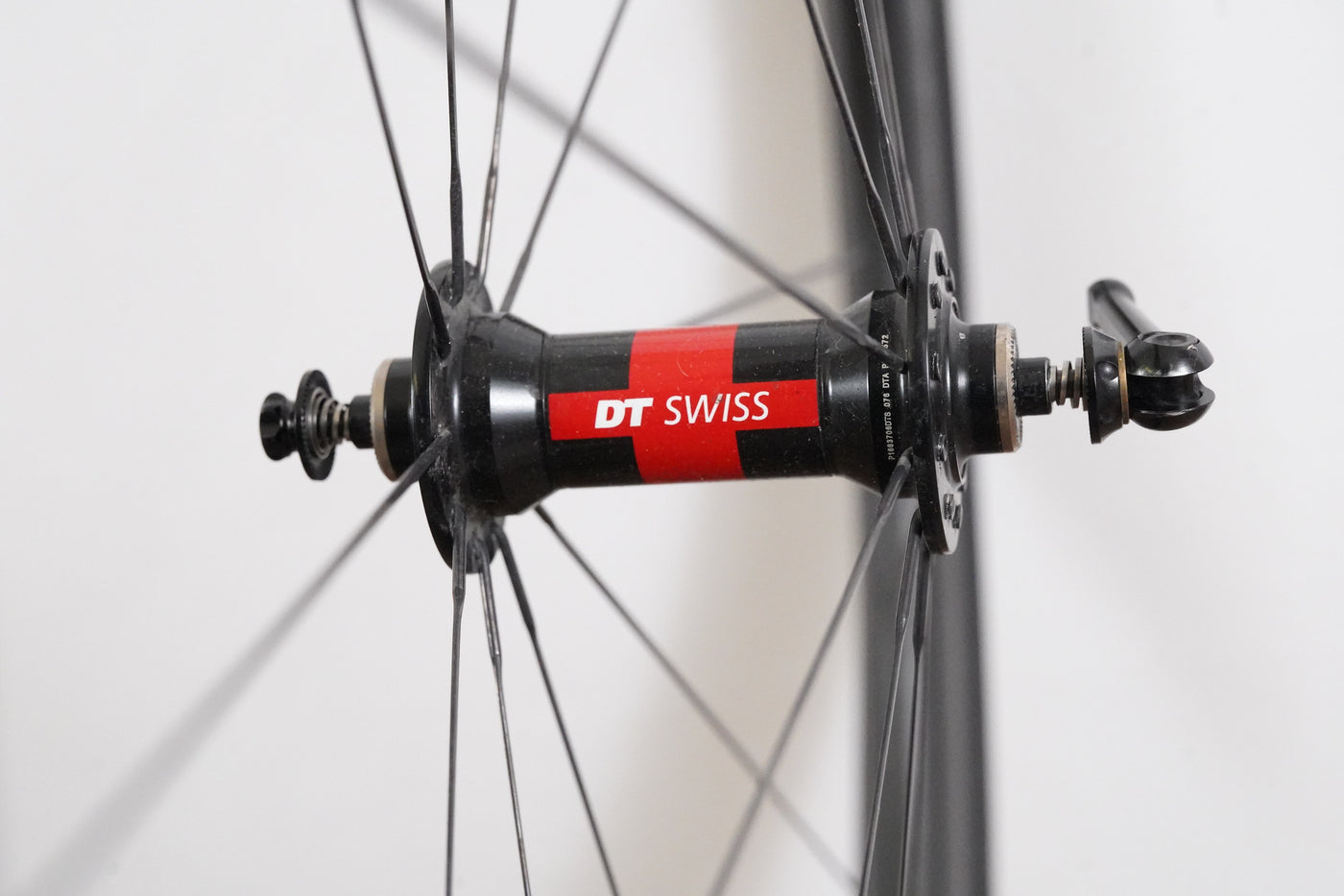 Knight DT Swiss 240 Carbon Clincher Rim Brake Wheelset Shimano/SRAM 11 Speed