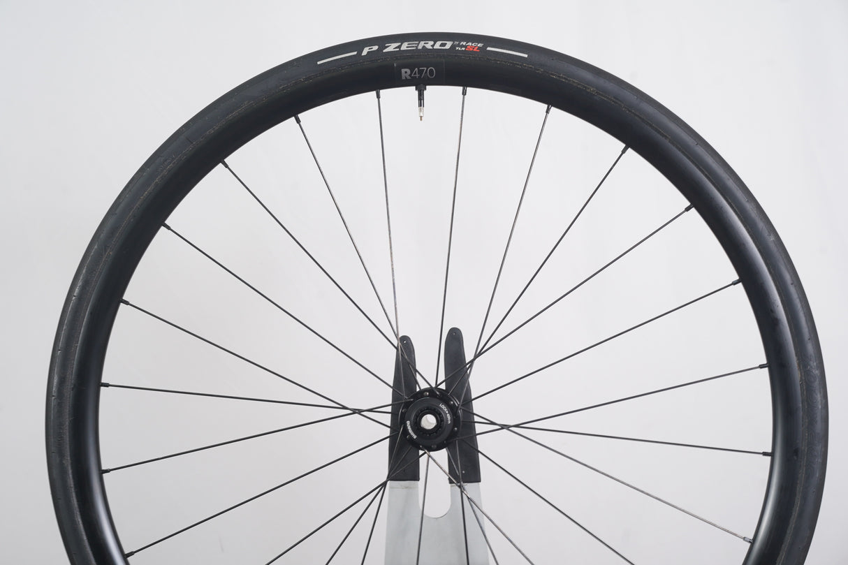 DT Swiss R470 Alloy Tubeless Clincher Disc Brake Wheelset Shimano/SRAM 11 Speed
