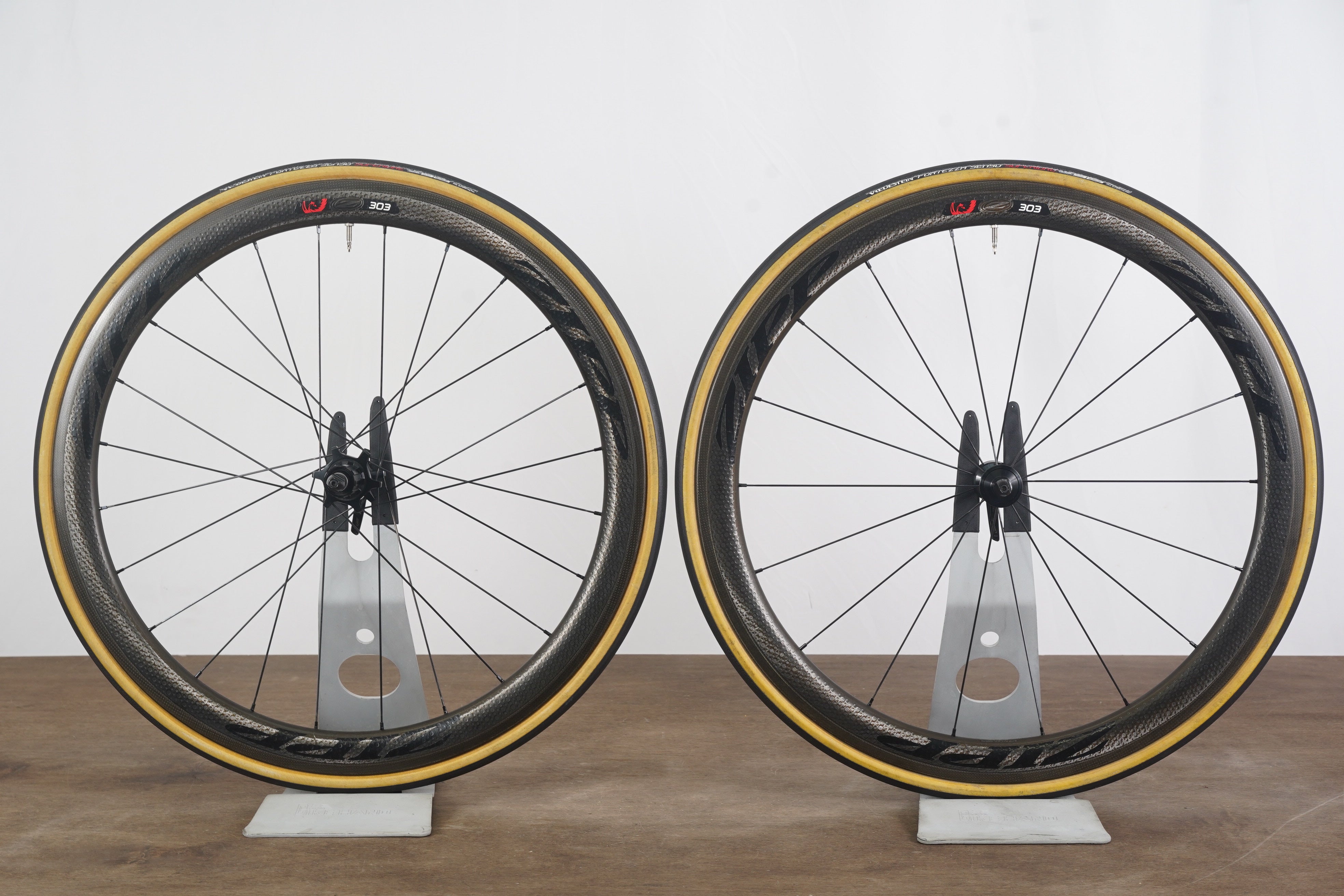 Zipp 303 Firecrest 77/177 Carbon Clincher Rim Brake Wheelset 11