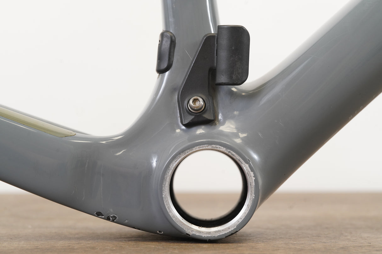 2021 56cm Trek Domane SL 4 Gen 3 Carbon Disc Brake Road Frameset
