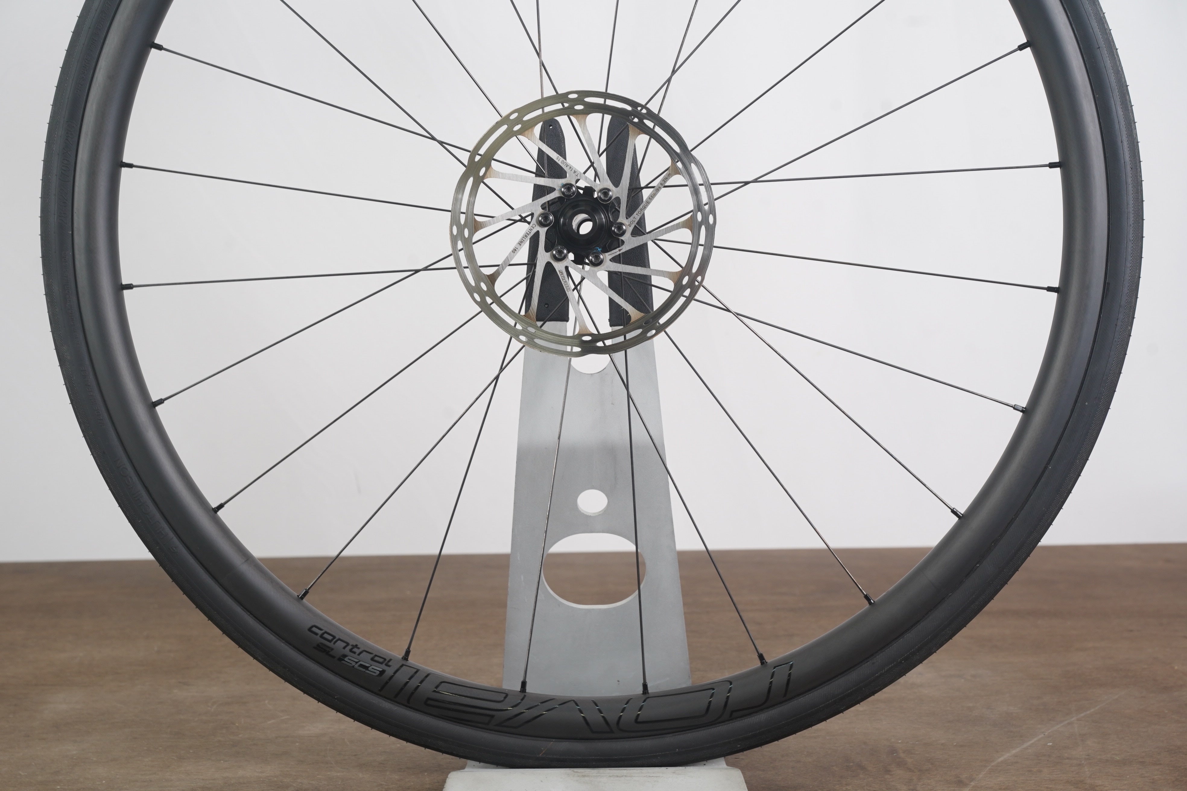 Roval Control SL SCS Carbon Tubeless Clincher Disc Gravel Wheelset