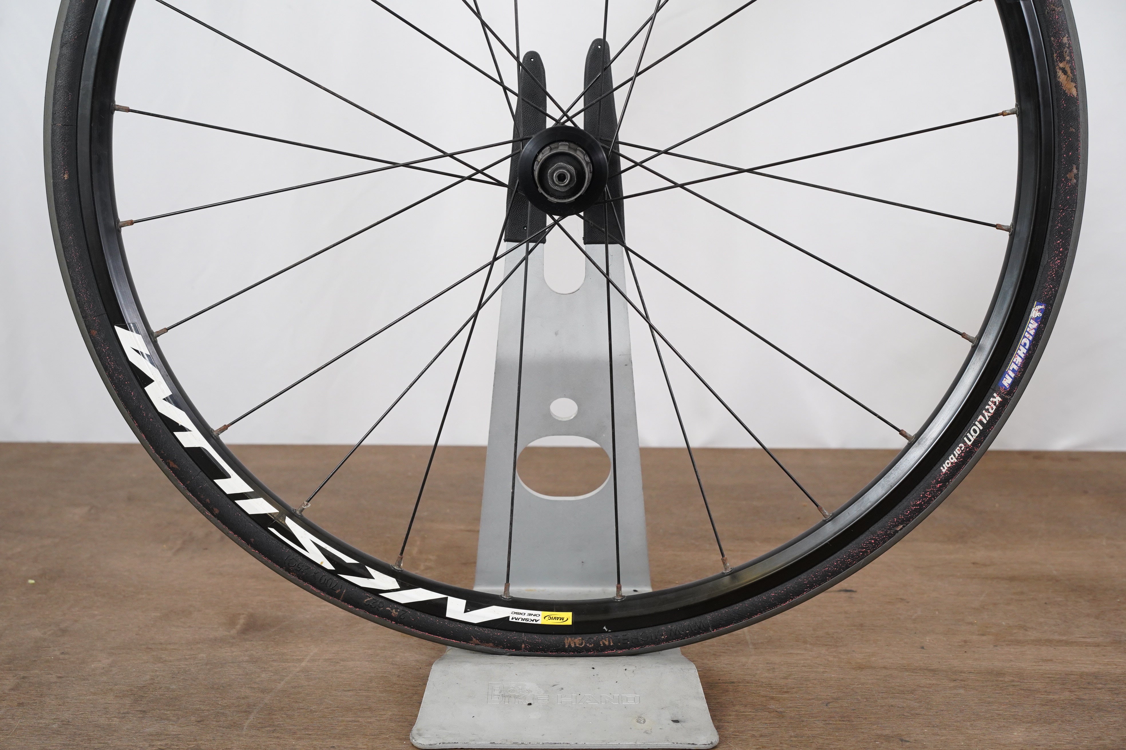 Shops mavic 700c disc wheelset