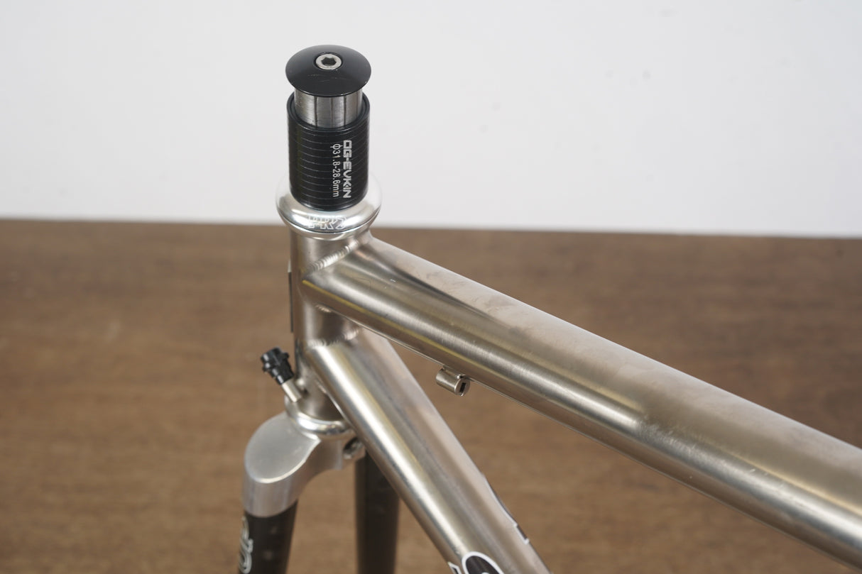 54cm Seven Axiom S Wound Up Titanium Rim Brake Road Frameset