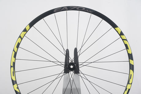 FRONT Easton EA70 AX Alloy Tubeless Clincher Disc Brake Wheel EA 70