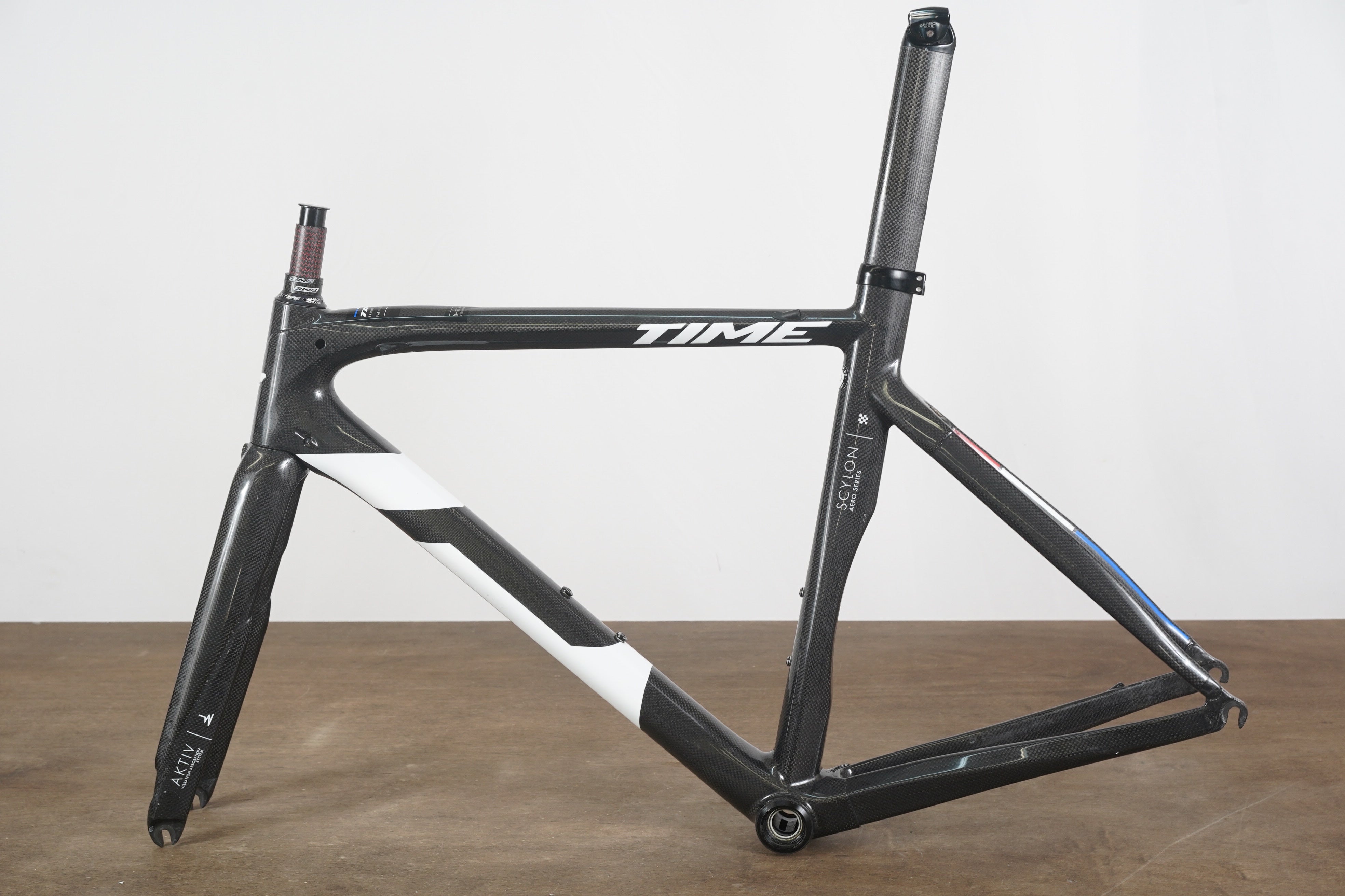 XS Time Scylon Carbon Rim Brake Road Frameset – Elevate Cycling