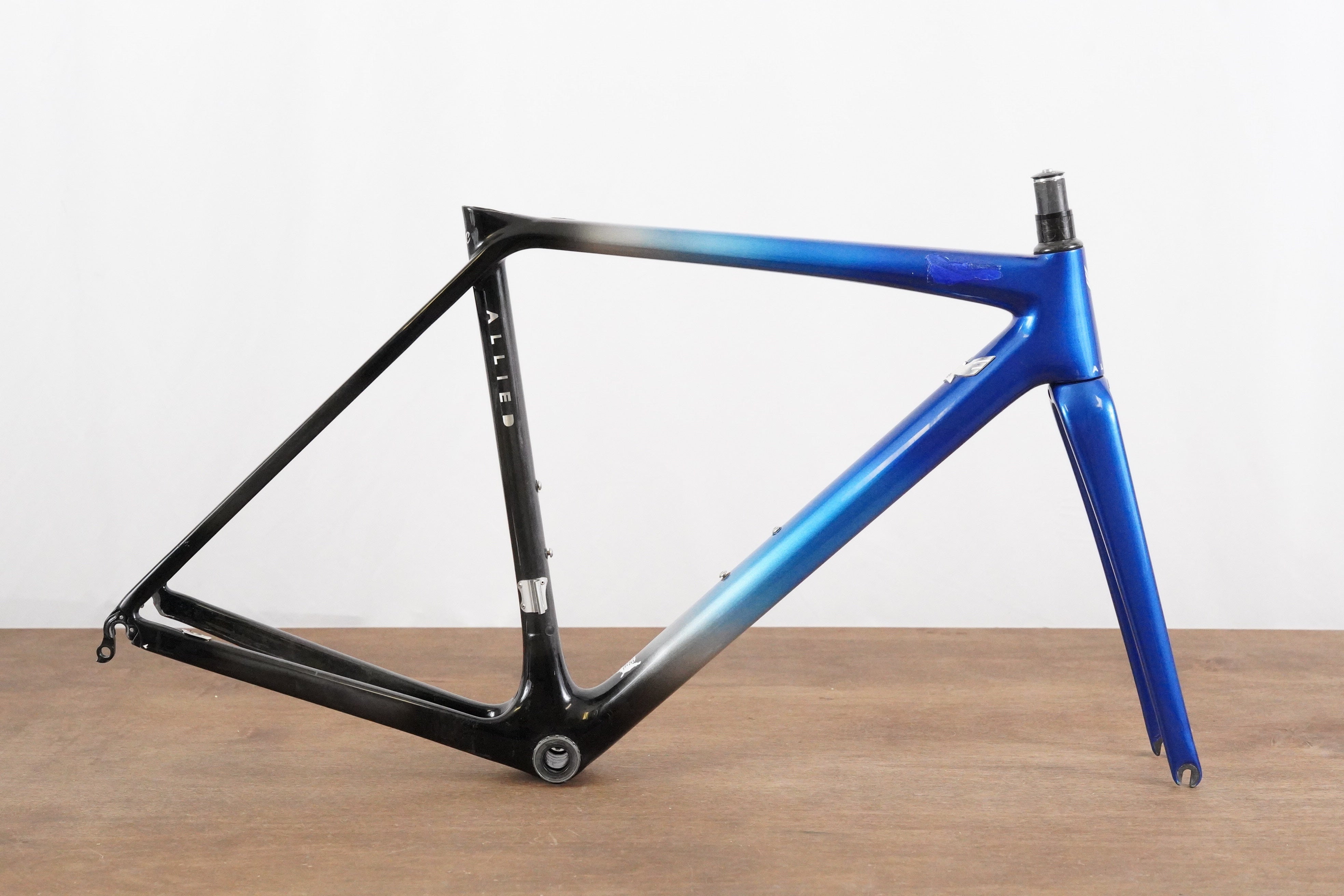 52cm Allied Alfa Carbon Rim Brake Road Frameset Elevate Cycling