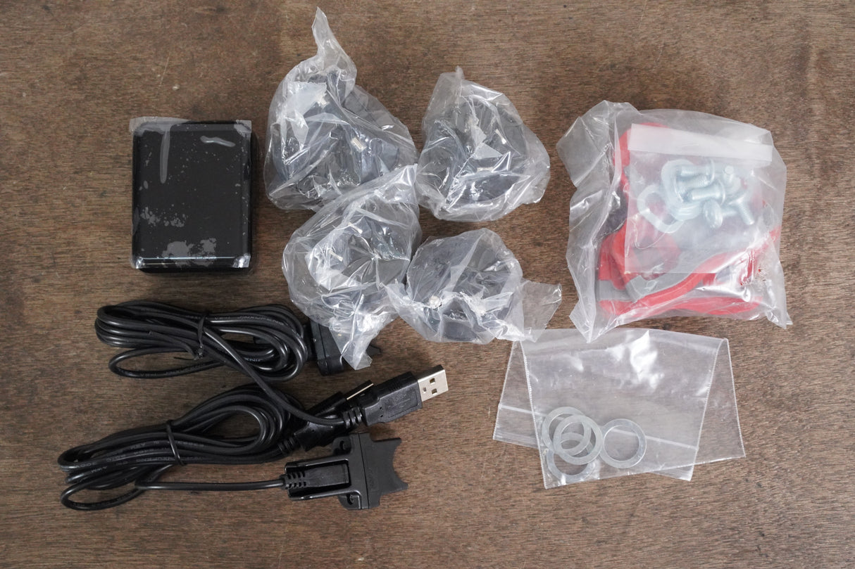 NEW Favero Assioma Duo Dual Power Meter Road Pedals + Charger