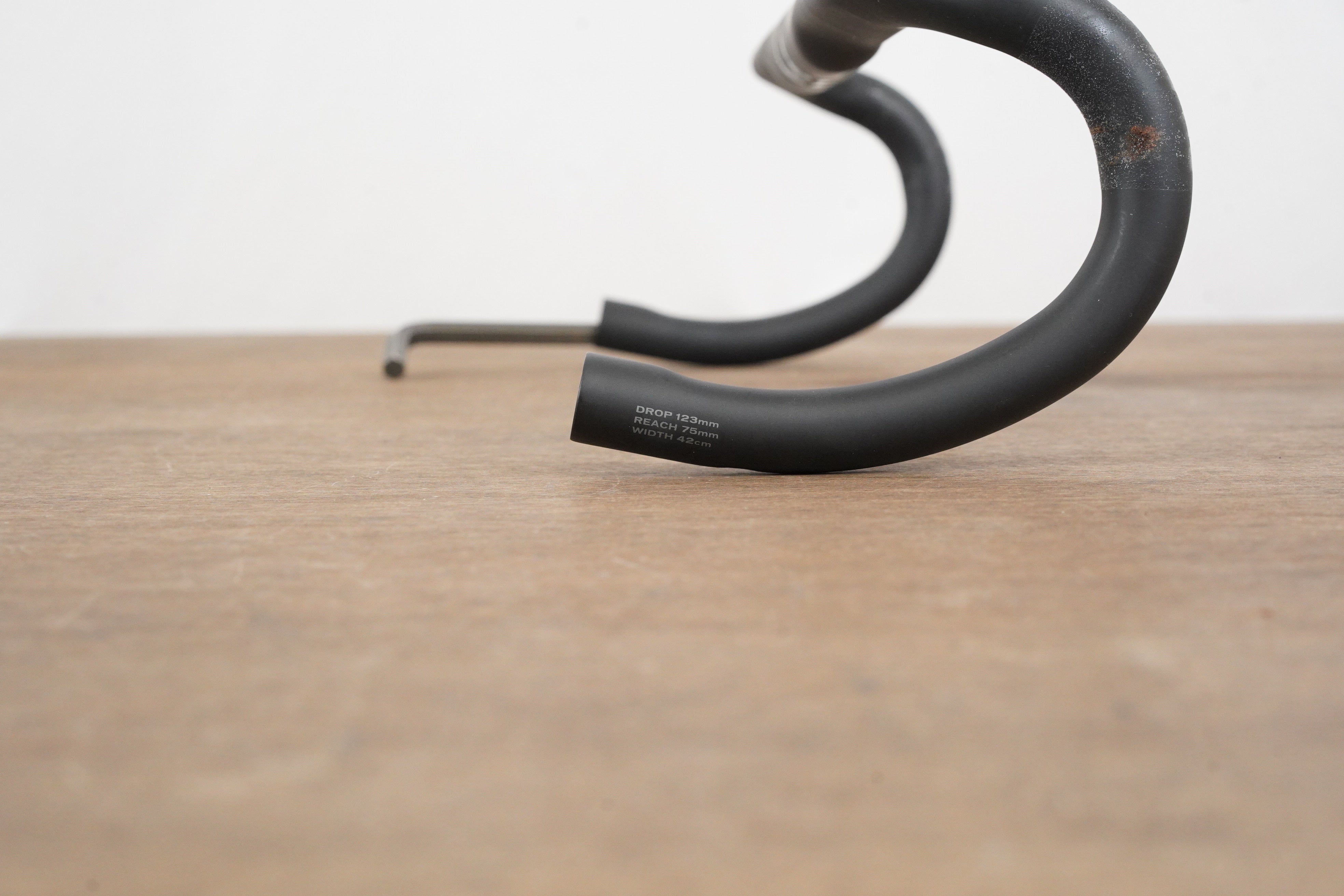 42cm Specialized S-WORKS Shallow Bend Carbon Compact Road