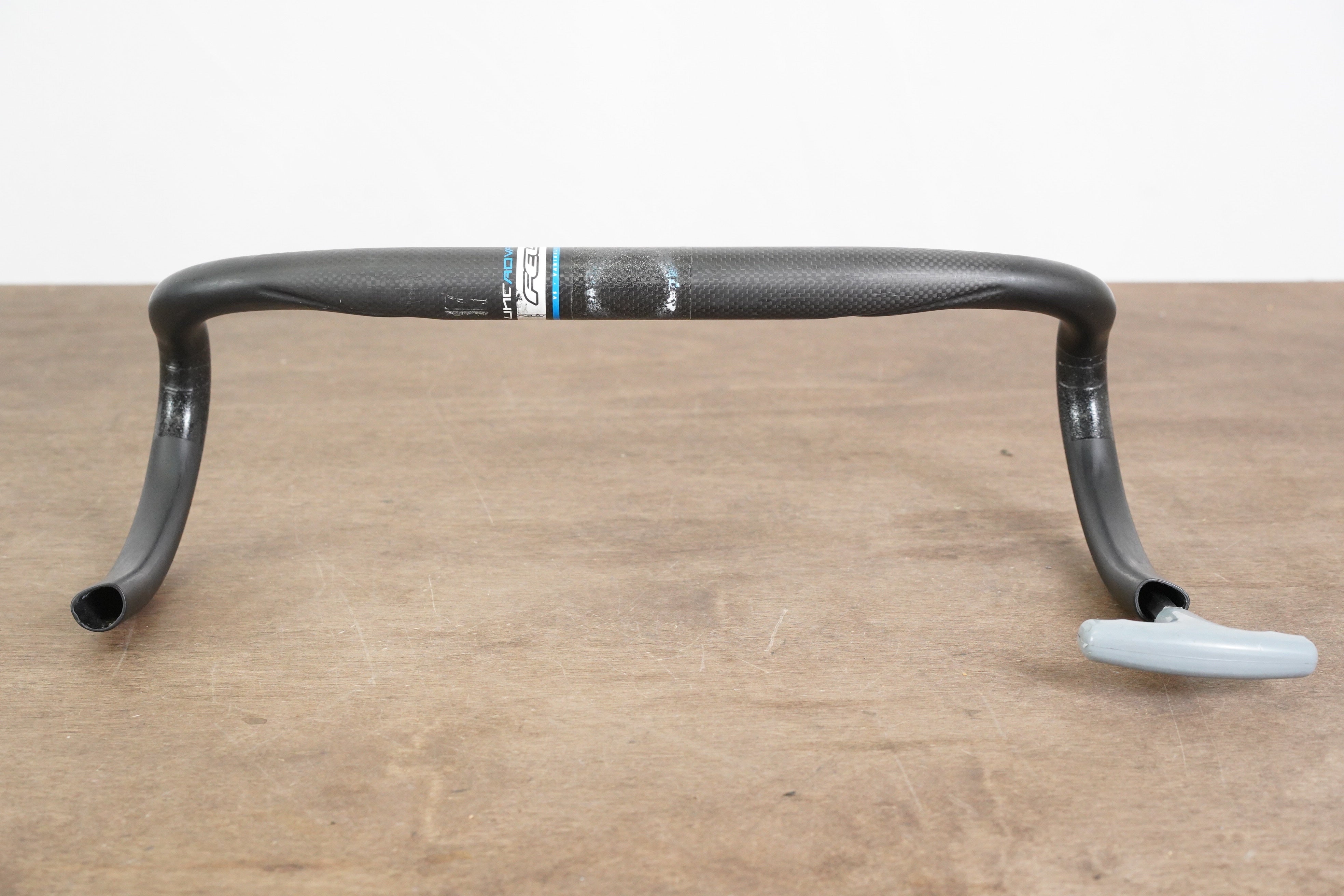 42cm Felt UHC Advanced Carbon Compact Road Handlebar 31.8mm Elevate Cycling