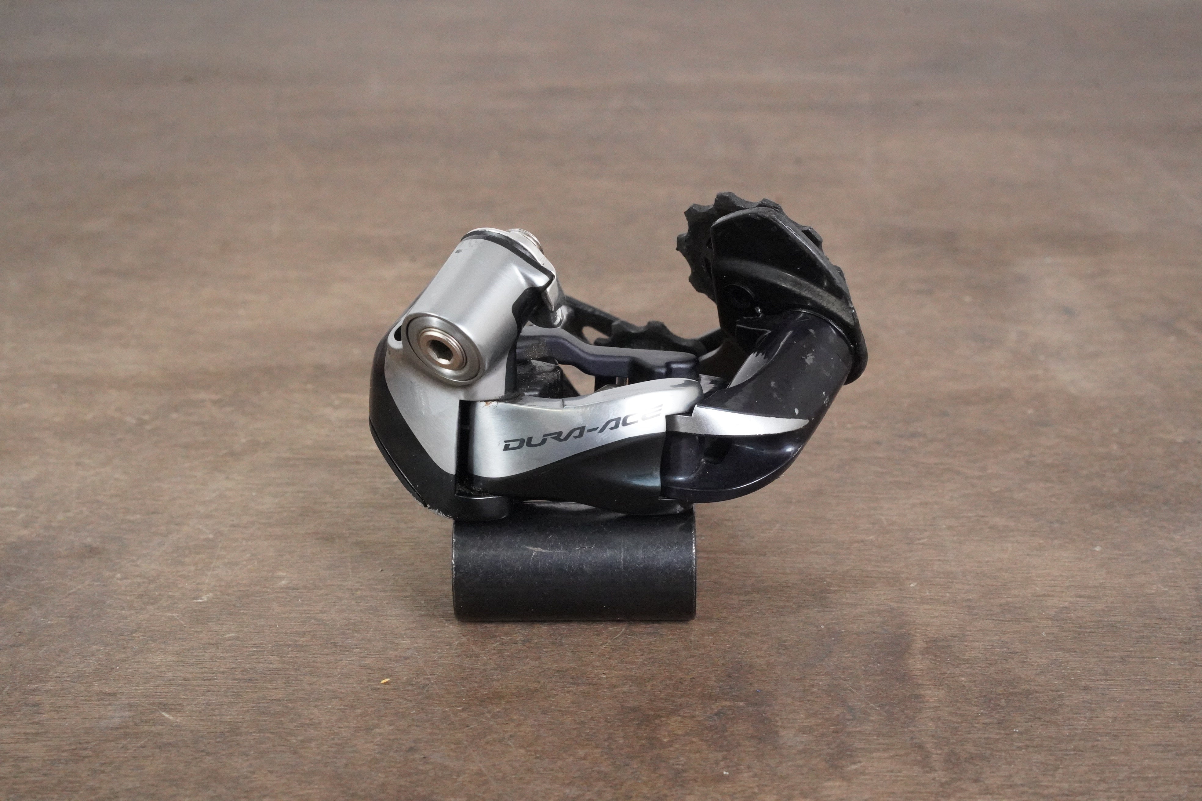 Shimano Dura-Ace 9070 Di2 11 Speed Electronic Rim Brake Road