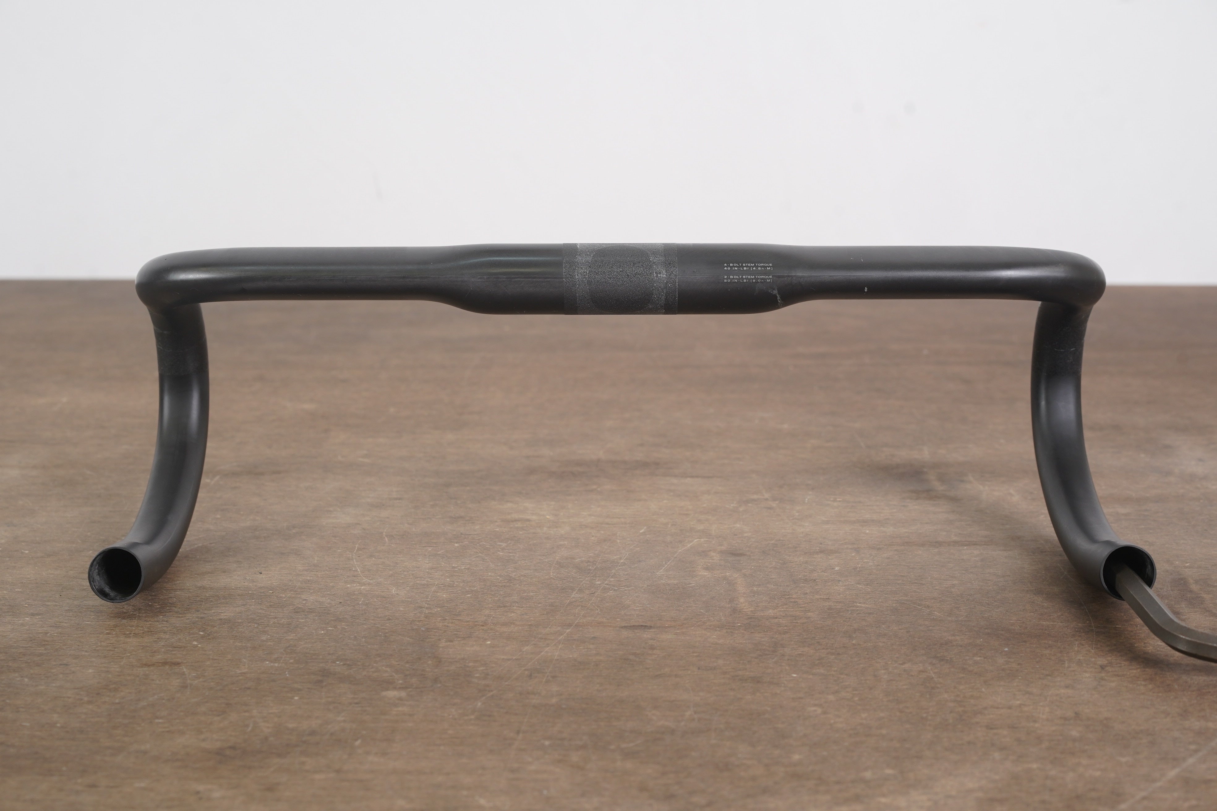 S-WORKS SHALLOW BEND ハンドル Specialized S-Works Shallow Bend Carbon Handlebar - Women's