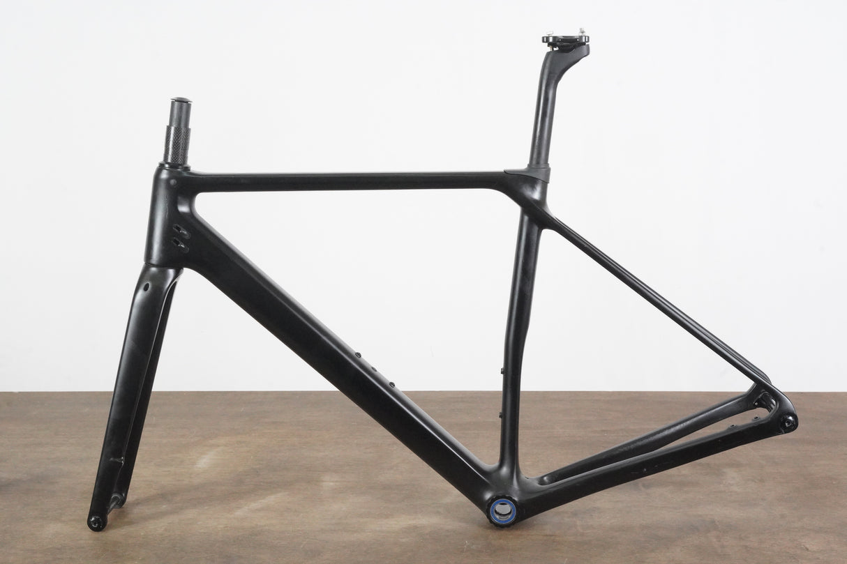 M (Medium) VeloBuild VB-R-066 Carbon Disc Brake Road Frameset