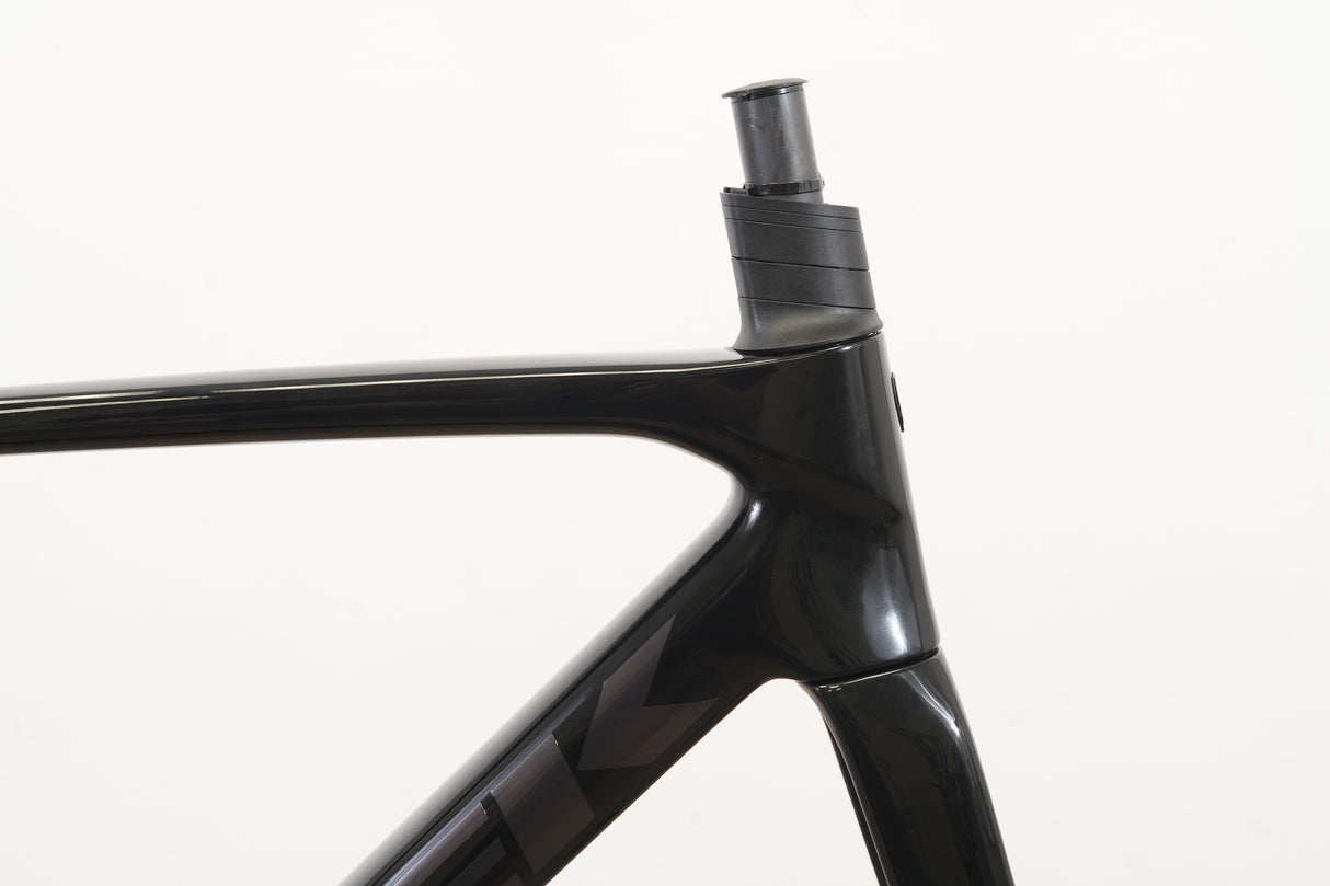 2025 M (Medium) Trek Madone SL 6 Gen 8 Carbon Aero Disc Brake Road Frameset