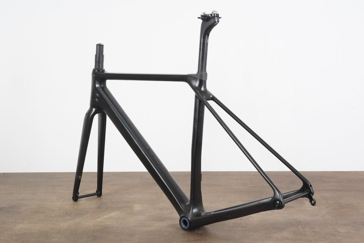 M (Medium) VeloBuild VB-R-066 Carbon Disc Brake Road Frameset