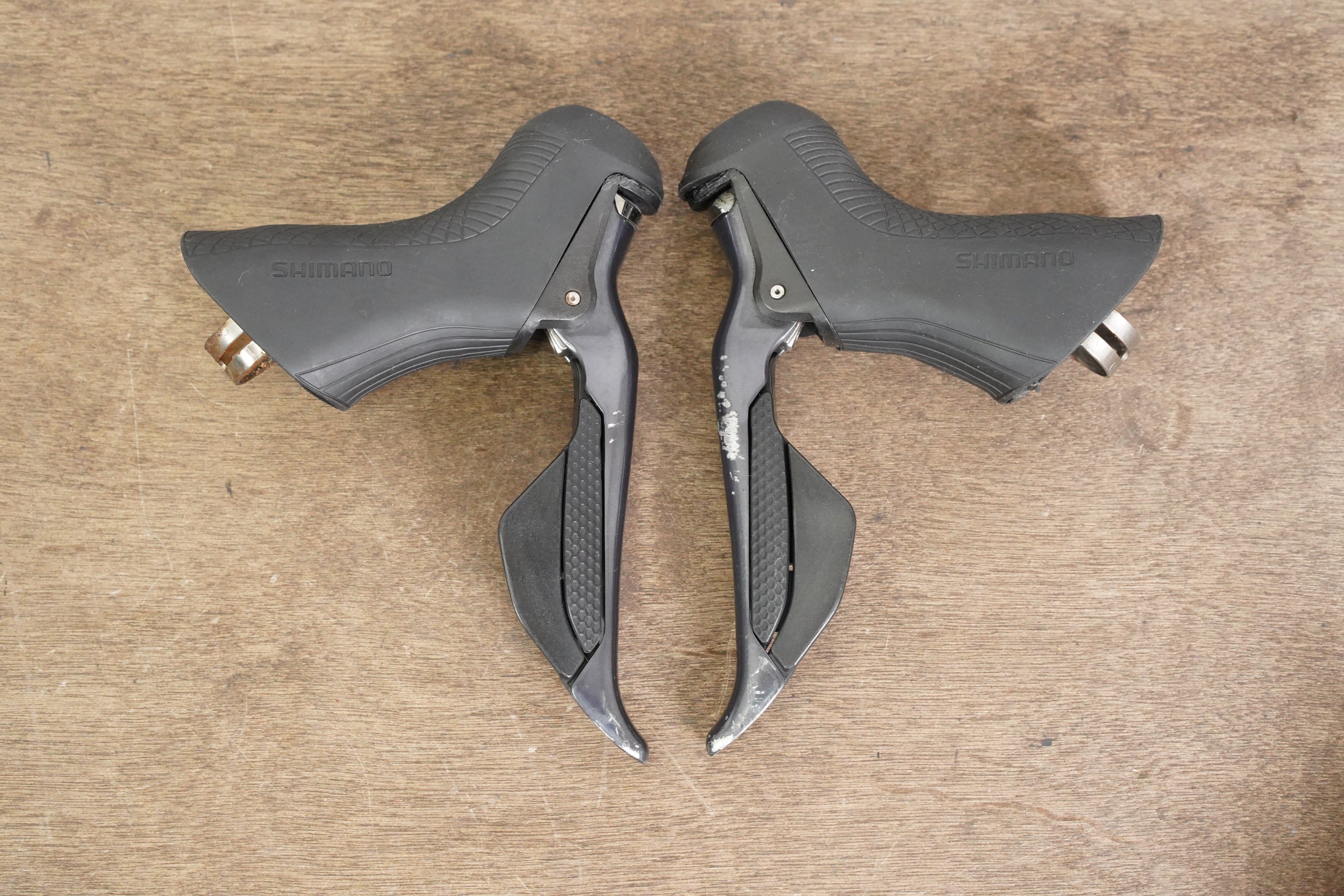 Shimano Ultegra R8070 Di2 11 Speed Electronic Hydraulic Disc