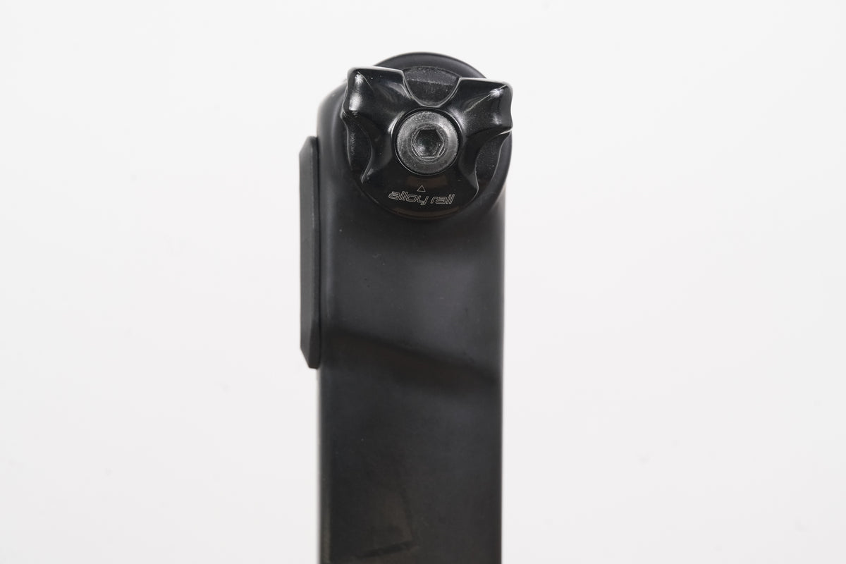 D-Shape 2021 Specialized S-WORKS Tarmac SL7 Carbon 0 Setback Seatpost
