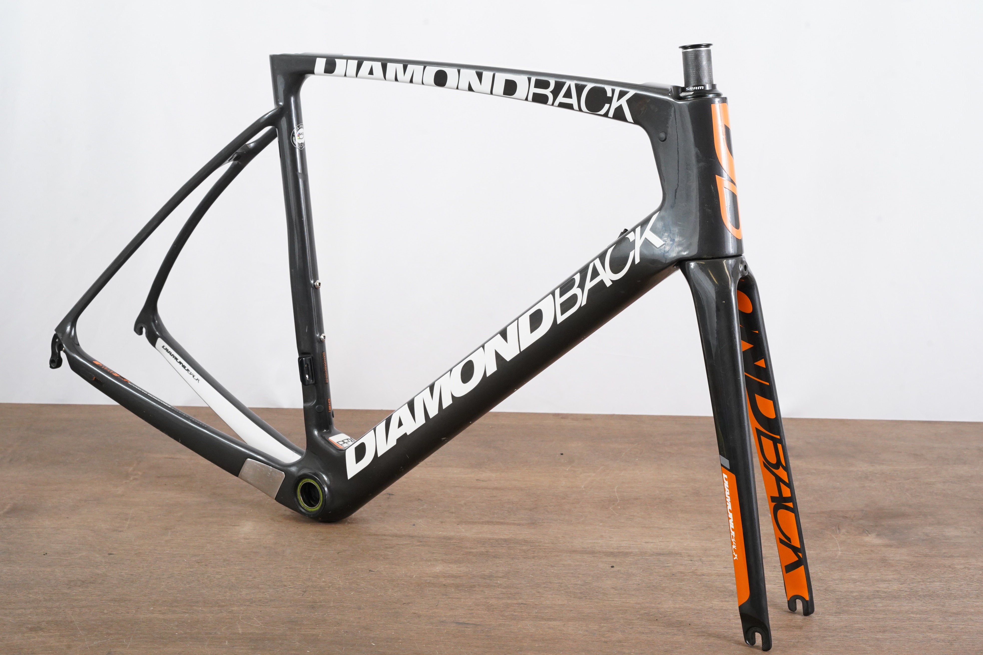 55cm Diamondback Podium Equipe Di2 Carbon Rim Brake Road Frameset Elevate Cycling