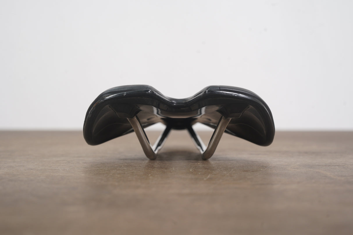 143mm Specialized Toupe Expert Titanium Rail Road Saddle 221g