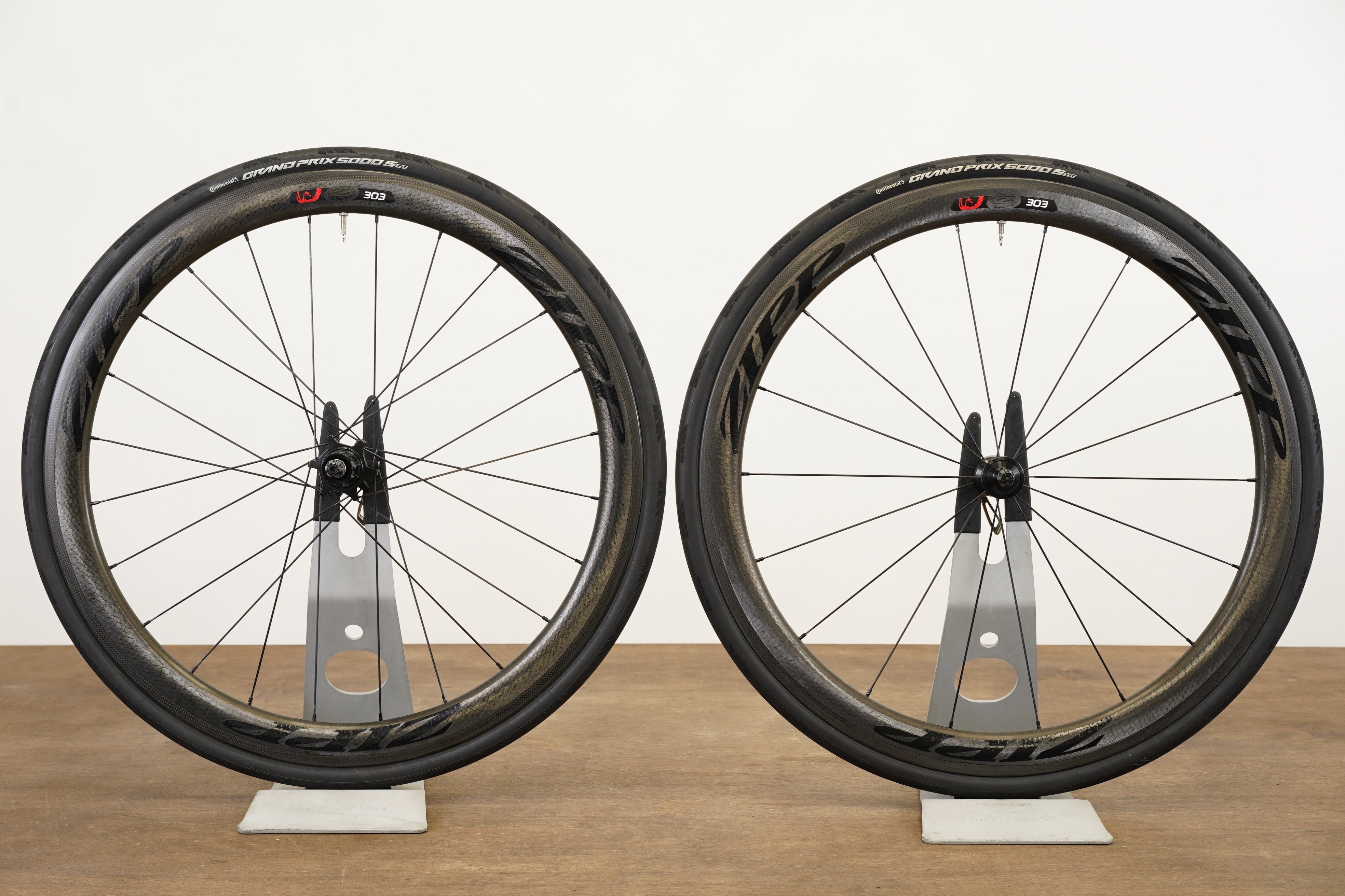 Zipp 303 Firecrest 77/177 Carbon Clincher Rim Brake Wheelset 11