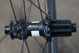 Roval Alpinist CL II Carbon Tubeless Disc Brake Wheelset Shimano/SRAM 11 Speed