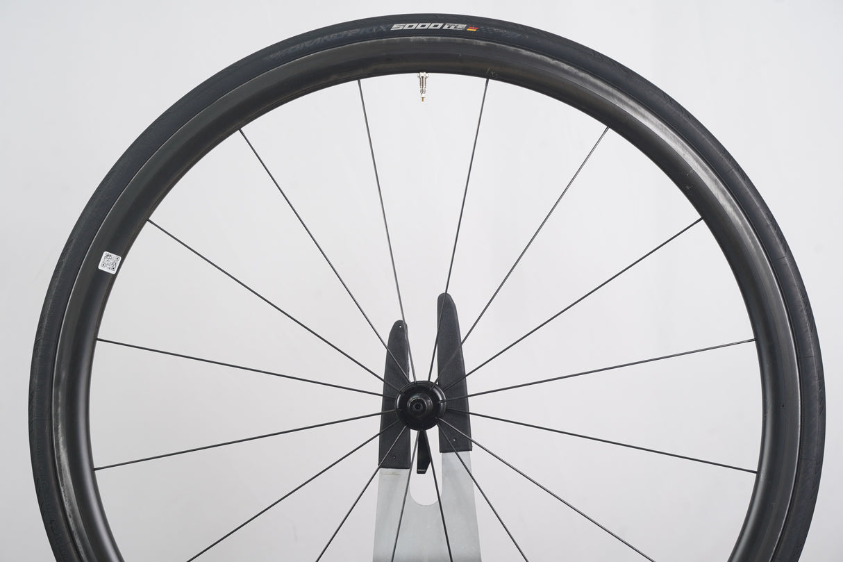 Giant SLR Carbon Tubeless Rim Brake Wheelset Shimano/SRAM 11 Speed