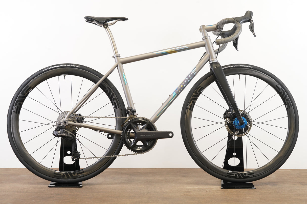 54cm Moots Vamoots RSL 40th Ann. Ultegra Di2 ENVE Chris King Titanium Disc Bike