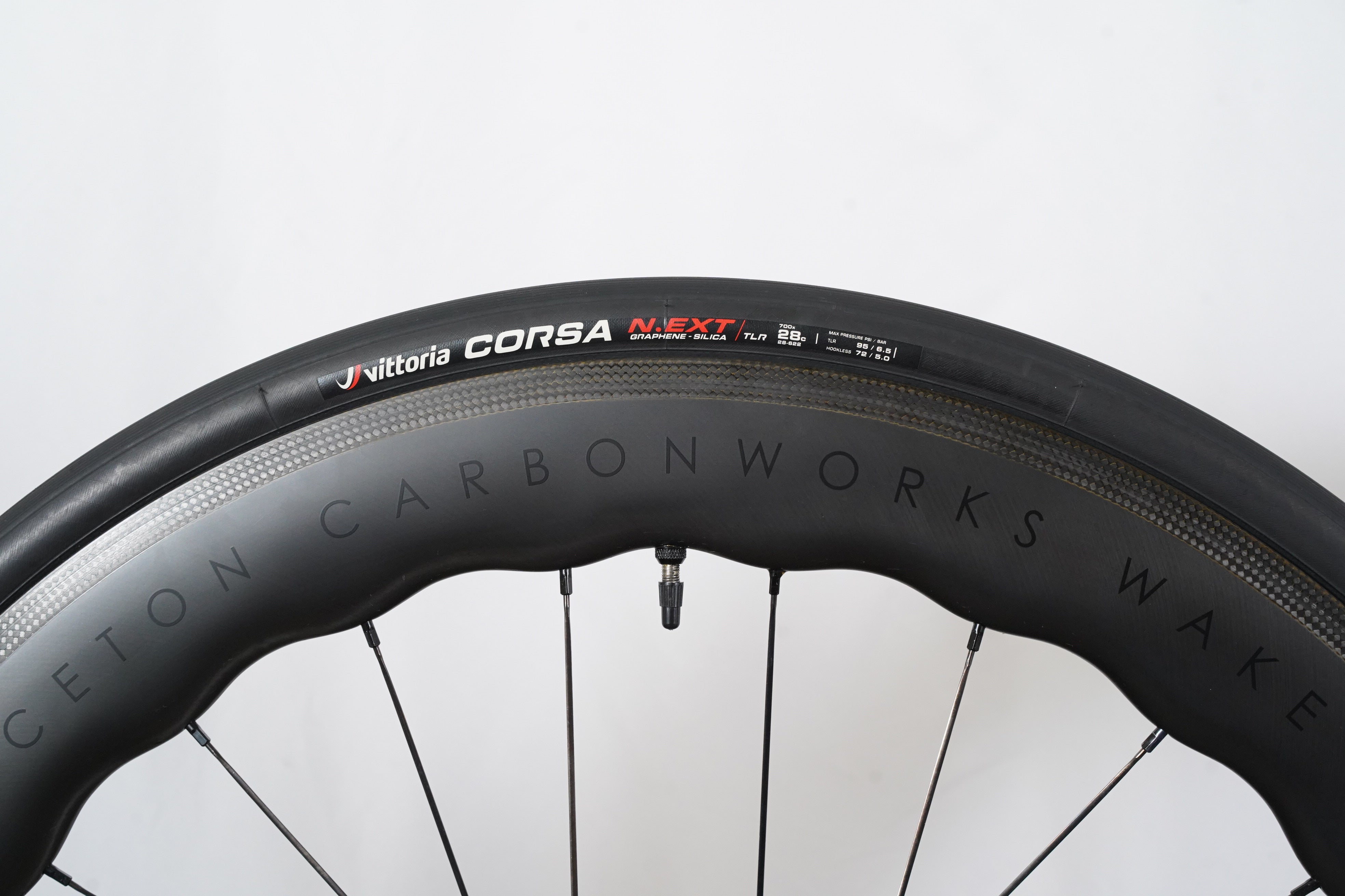 Princeton CarbonWorks Wake 6560 Tune Mig Mag Tubeless Carbon Rim Wheelset