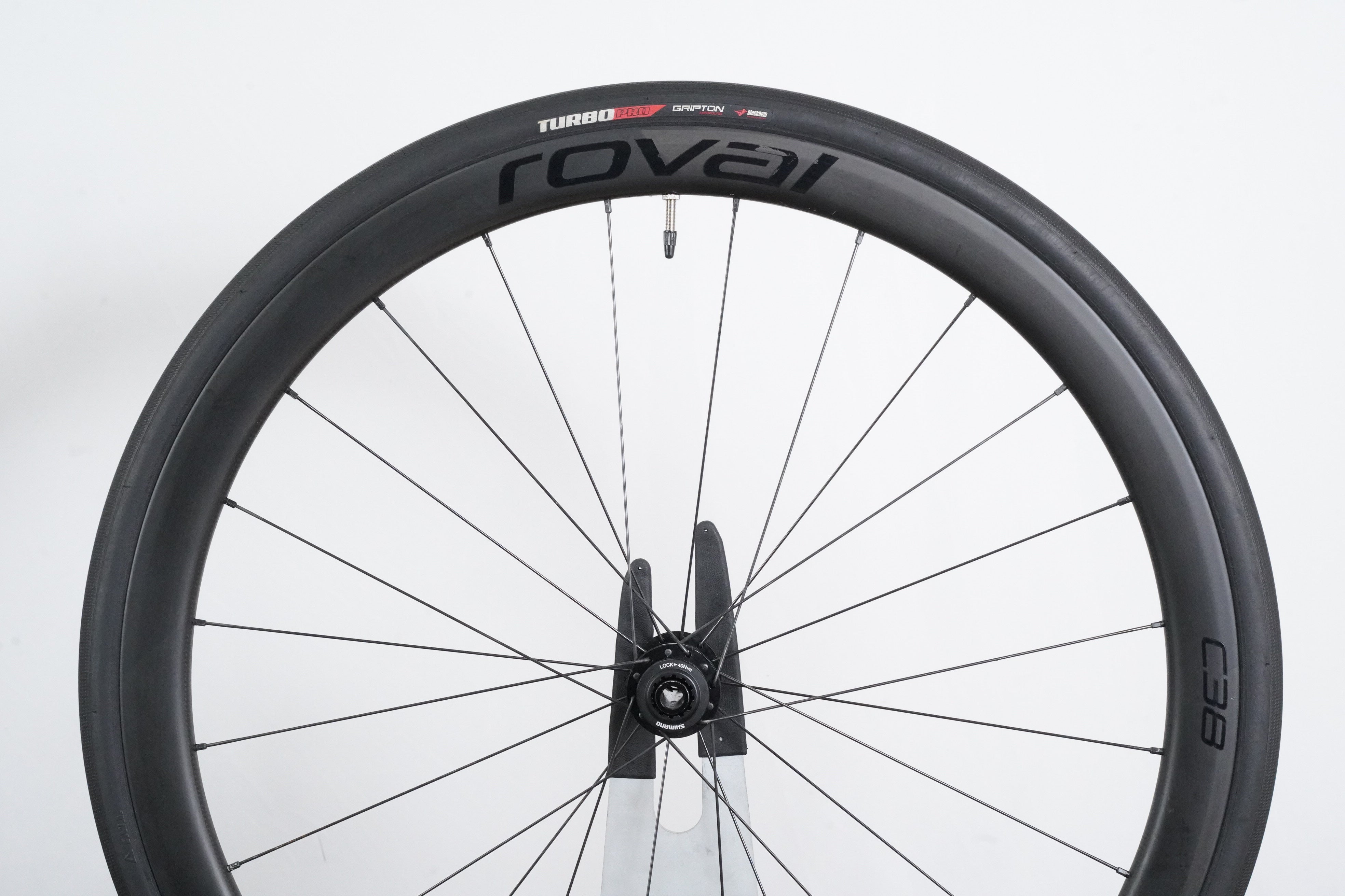 Roval C38 Carbon Tubeless Clincher Disc Brake Wheelset
