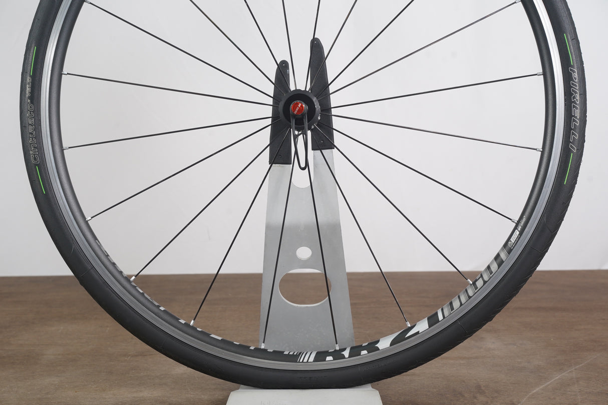 DT Swiss RR21 Dicut Alloy Tubeless Clincher Rim Brake Wheelset Shimano/SRAM 11 Speed