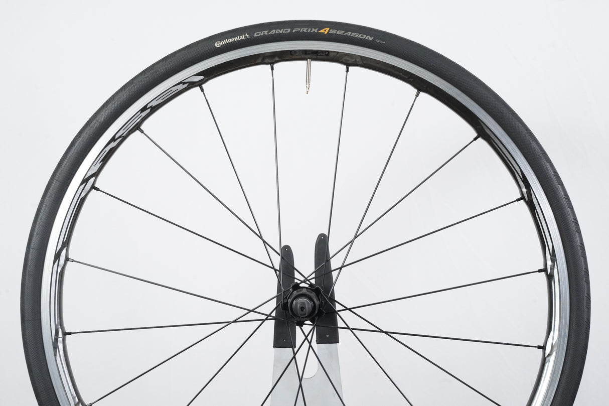 Shimano WH-RS81 C24 Carbon Alloy Tubeless Rim Brake Wheelset 11 Speed