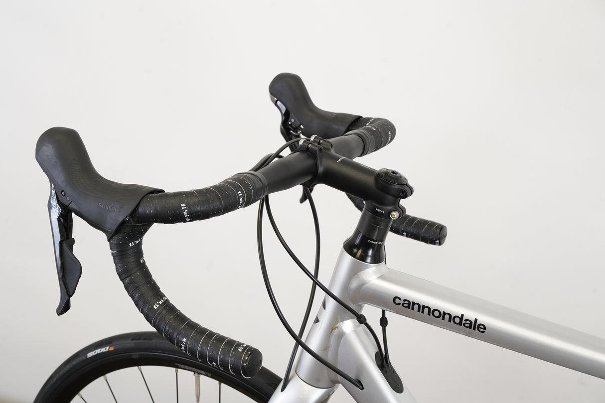 2021 56cm Cannondale CAAD13 Ultega R8000 Alloy Disc Road Bike
