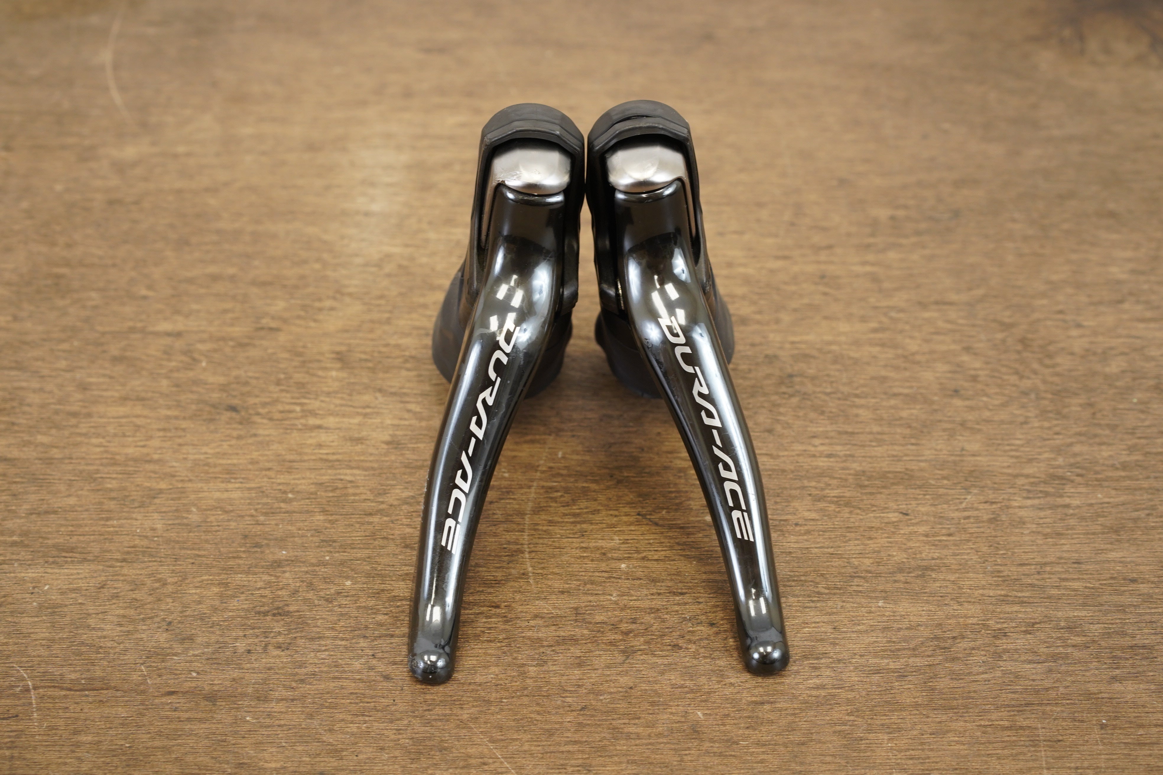 Shimano Dura-Ace ST-9000 11 Speed Mechanical Rim Brake Shifters