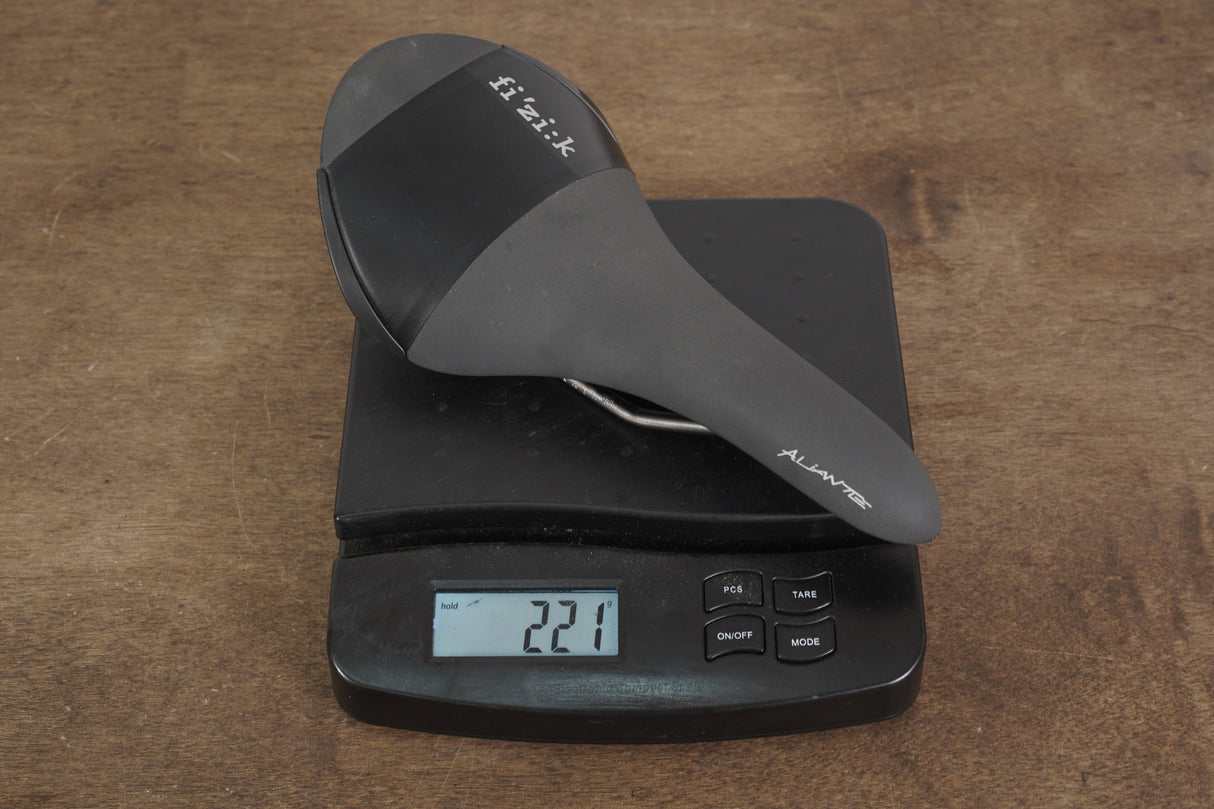 135mm (Regular) Fizik Aliante R3 Kium Rail Road Saddle 221g