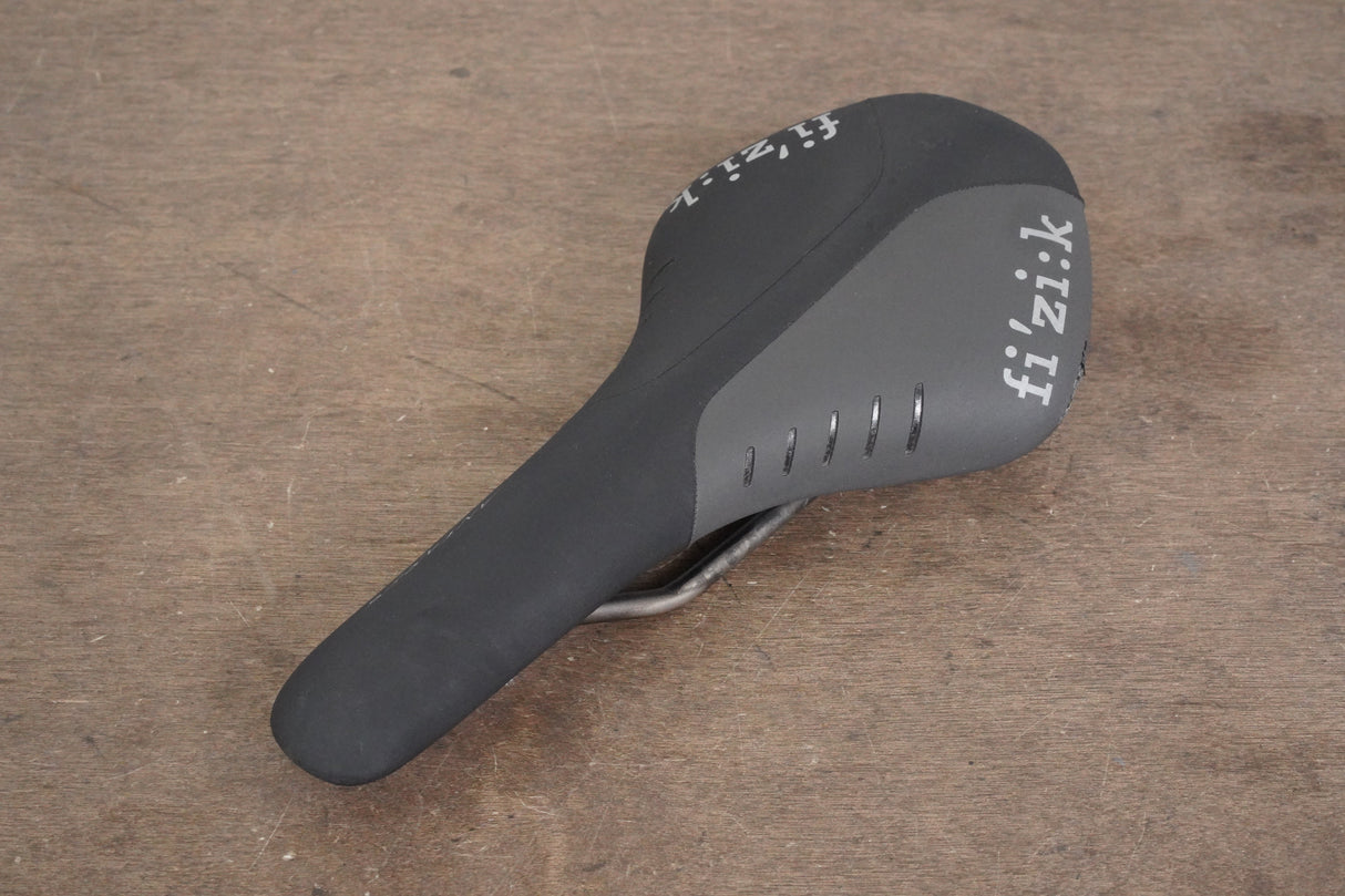 141mm (Regular) Fizik Antares R3 Kium Rail Road Saddle 188g