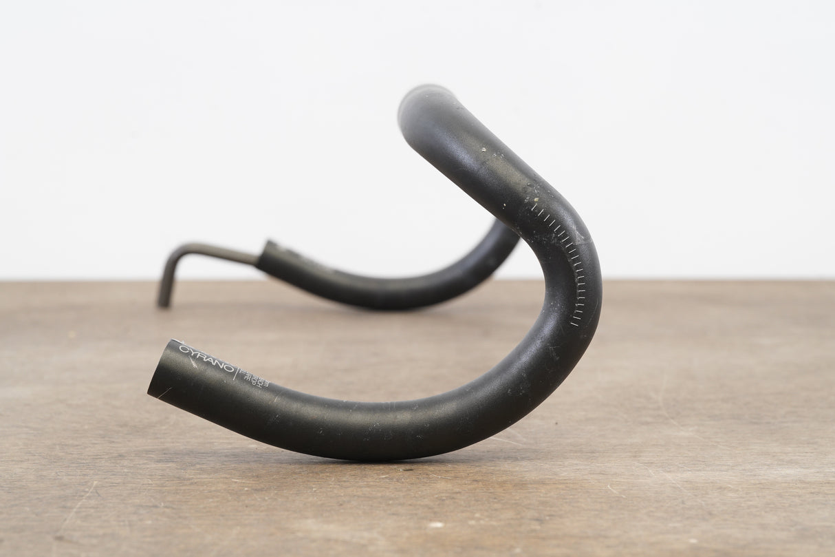 42cm Fizik Cyrano R3 Bull Alloy Road Handlebar 31.8mm