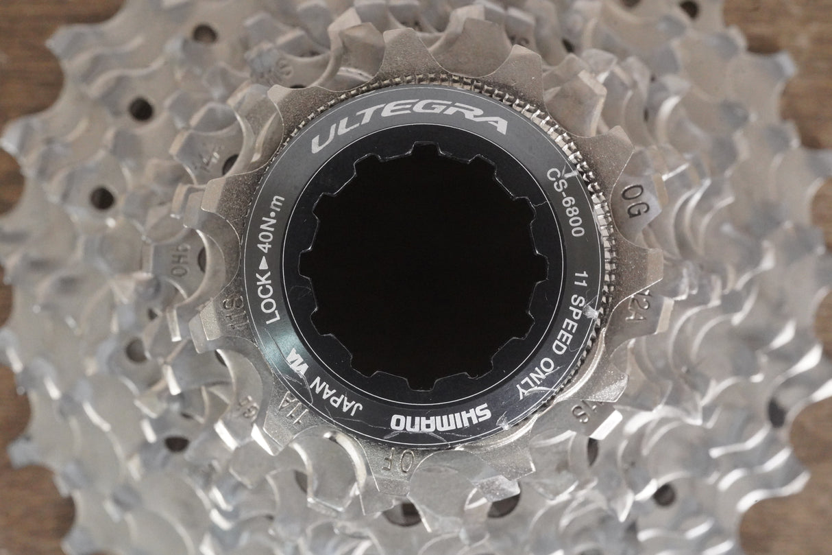 11-25T Shimano Ultegra CS-R8000 11 Speed Cassette 220g 8000