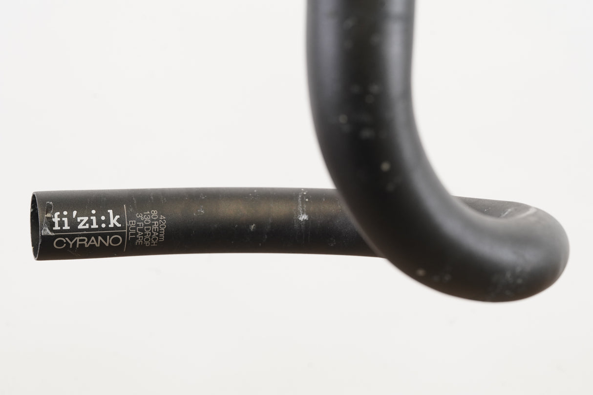 42cm Fizik Cyrano R3 Bull Alloy Road Handlebar 31.8mm