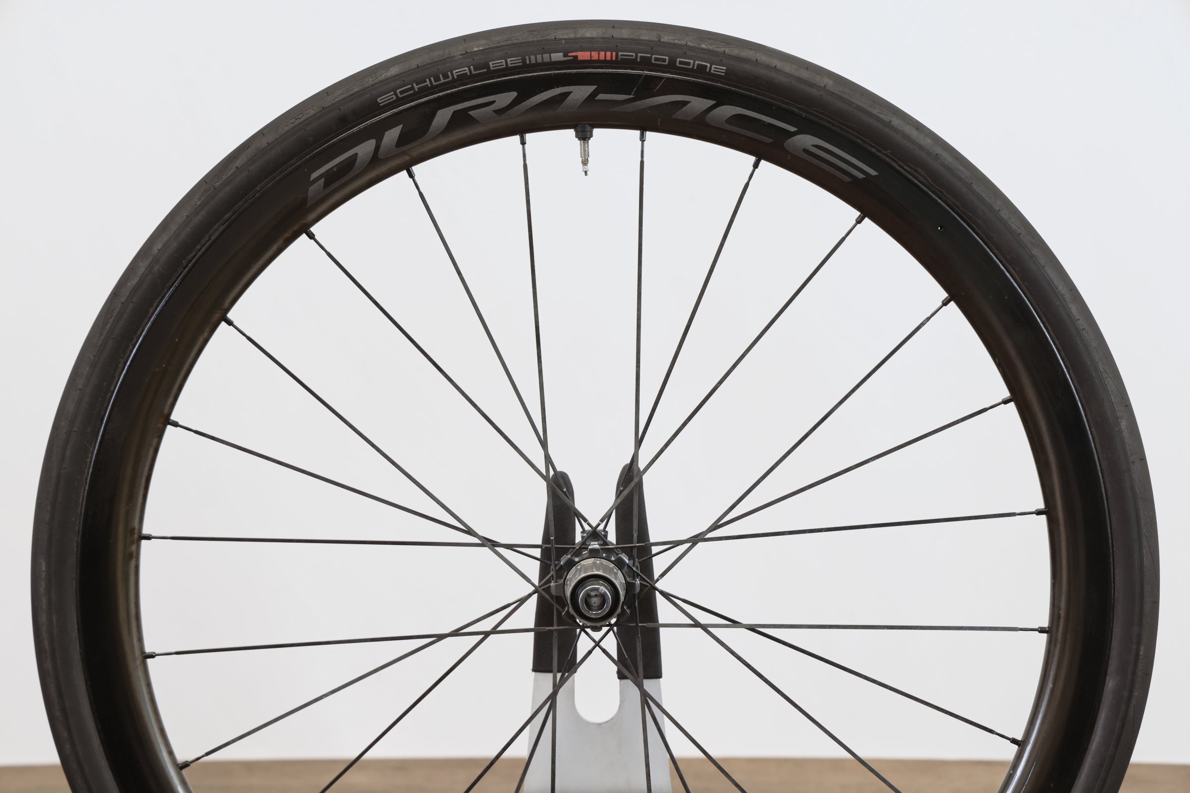 Shimano Dura-Ace WH-R9170 C40 Carbon Tubeless Disc Brake Wheelset