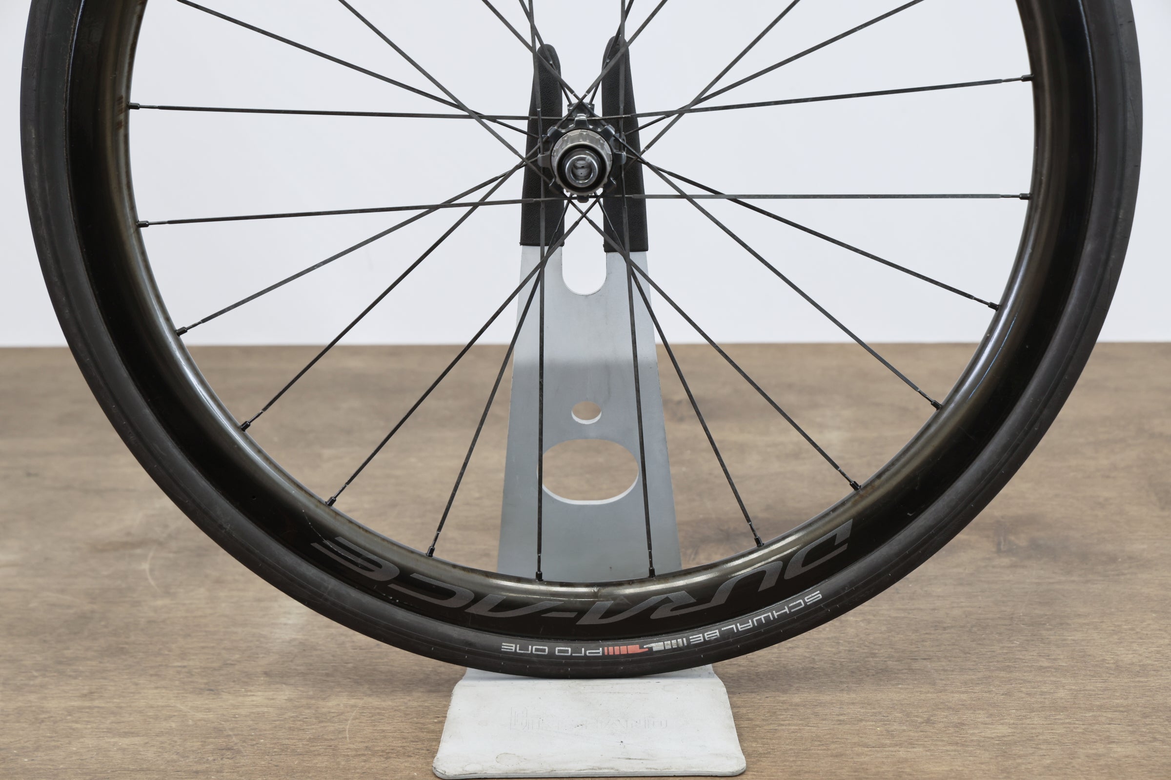 Shimano Dura-Ace WH-R9170 C40 Carbon Tubeless Disc Brake Wheelset