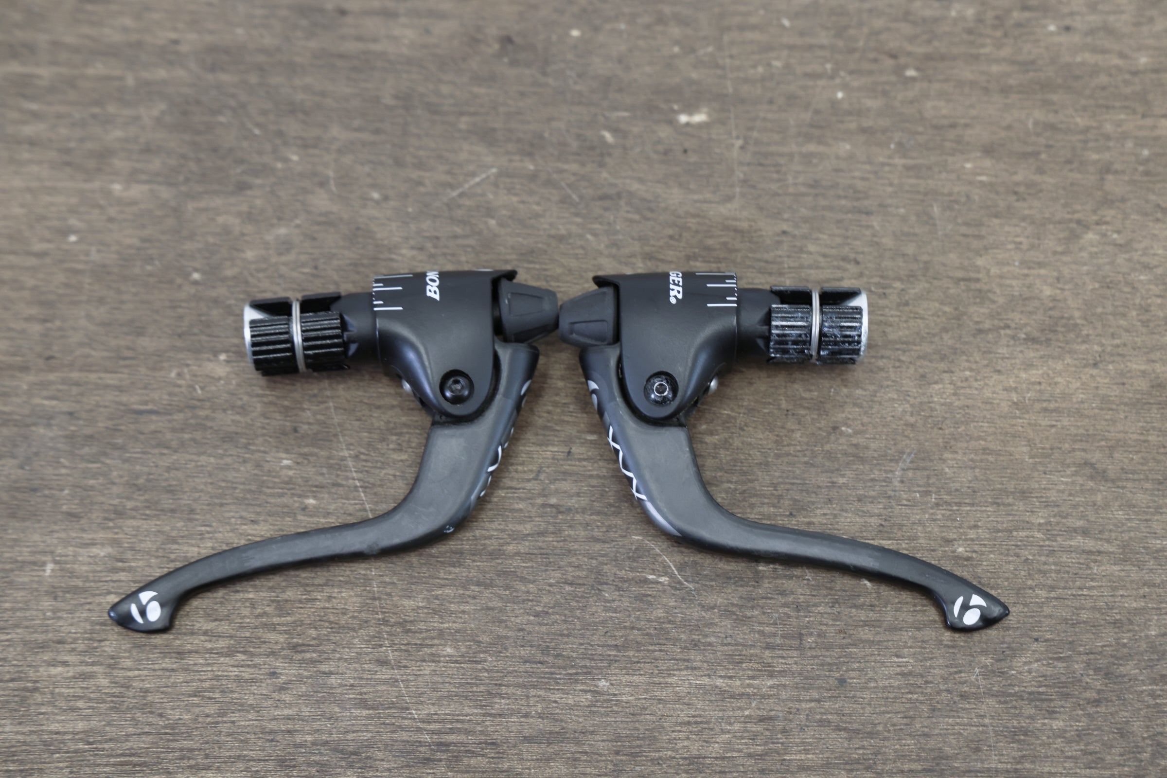 Bontrager XXX Carbon TT Triathlon Brake Levers – Elevate Cycling