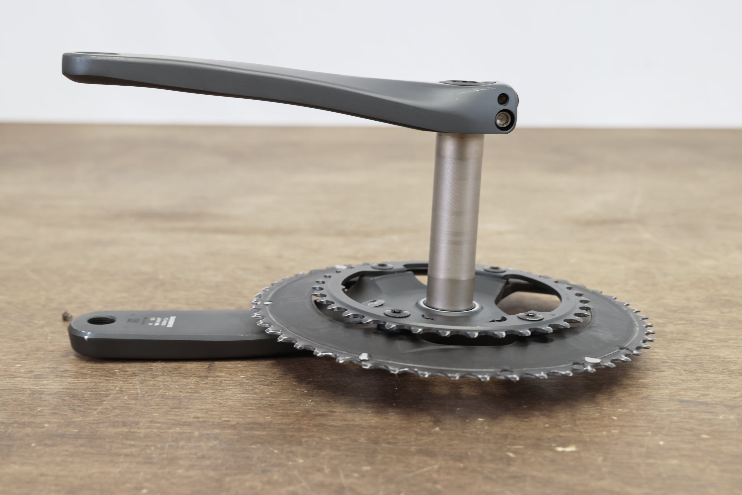 175mm 50/34T Shimano Ultegra FC-R8000 11 Speed Crankset 8000