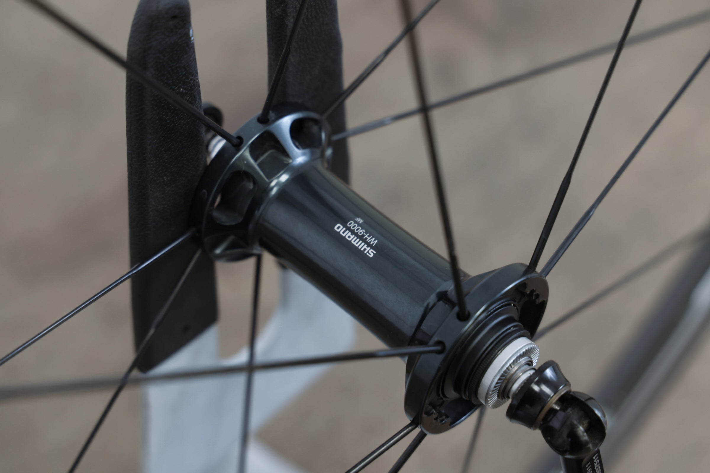 Shimano Dura-Ace WH-9000 C24 Carbon Clincher Rim Brake Wheelset 11