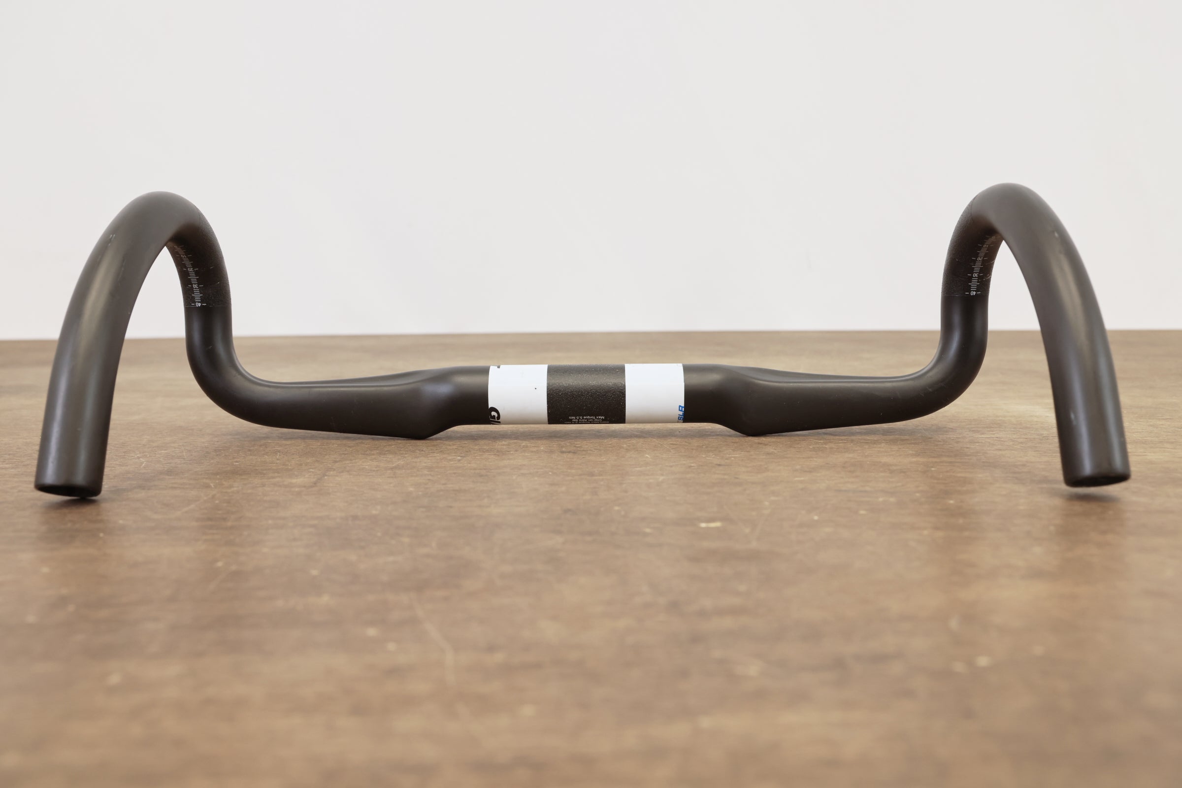 40cm Giant Contact SLR Carbon Compact Aero Road Handlebar 31.8mm