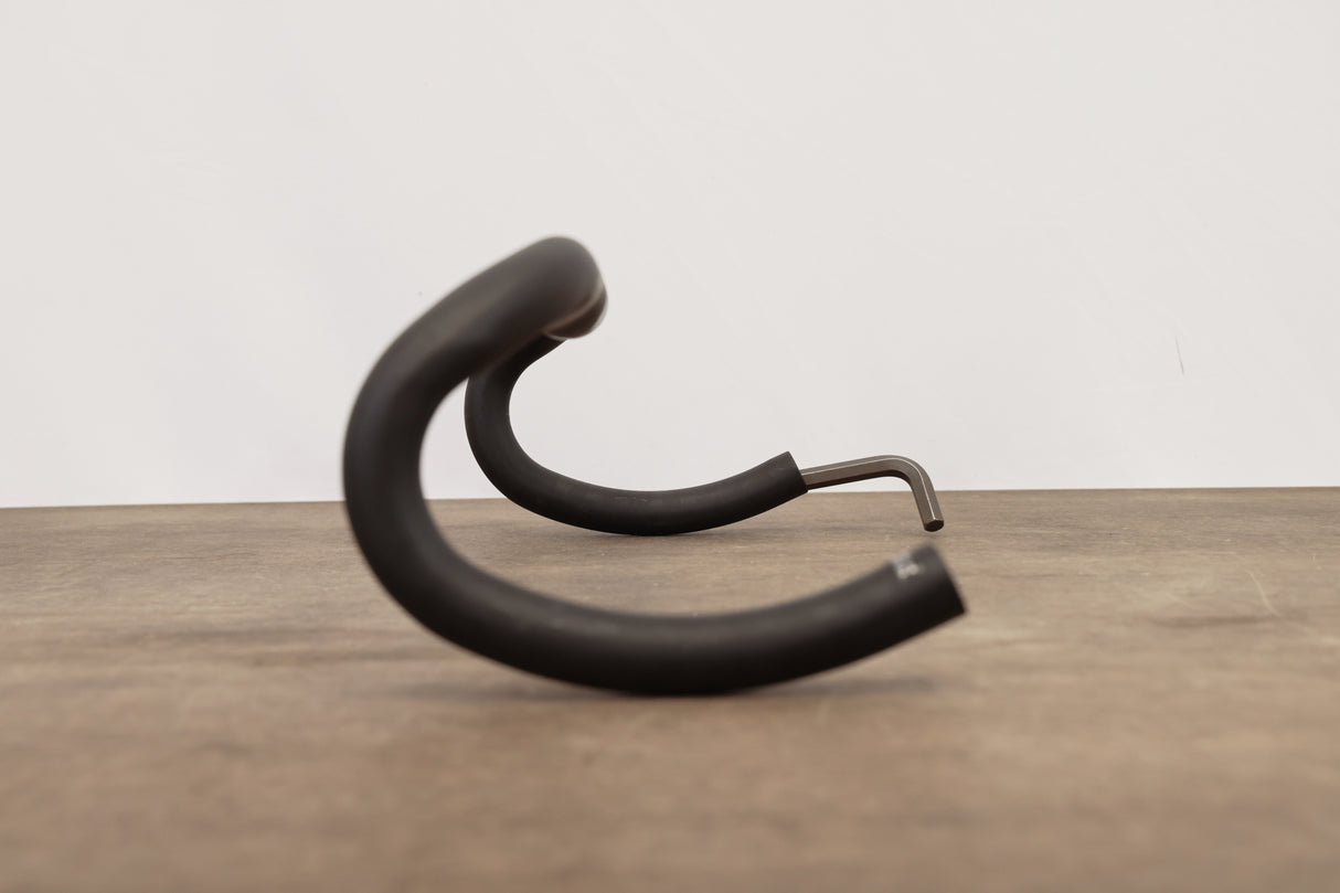 42cm Giant Contact Alloy Compact Road Handlebar 31.8mm