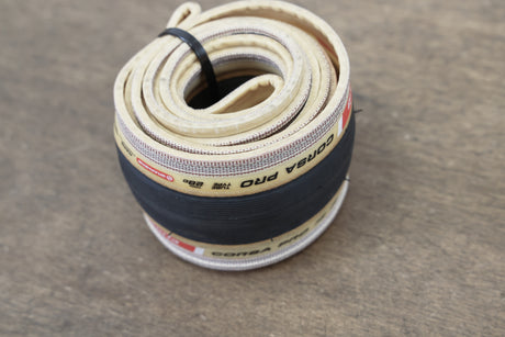 (1) 700x28C 28mm Vittoria Corsa Pro Clincher Road Tire
