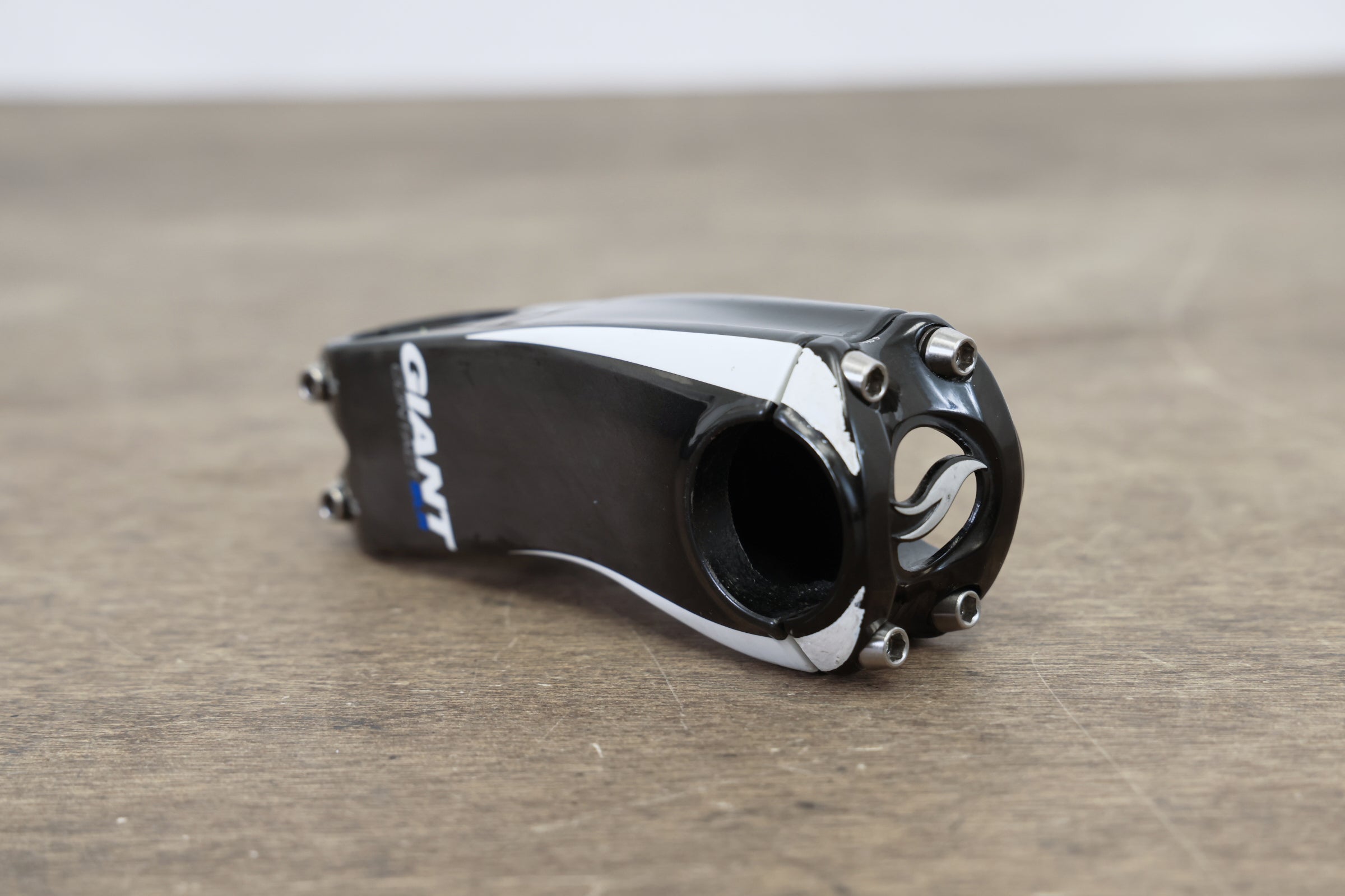 Giant Contact SLR カーボンステム 8° x 100mm Giant Contact SLR 100mm ±8 Degree Carbon Road Stem 132g 1 1/8