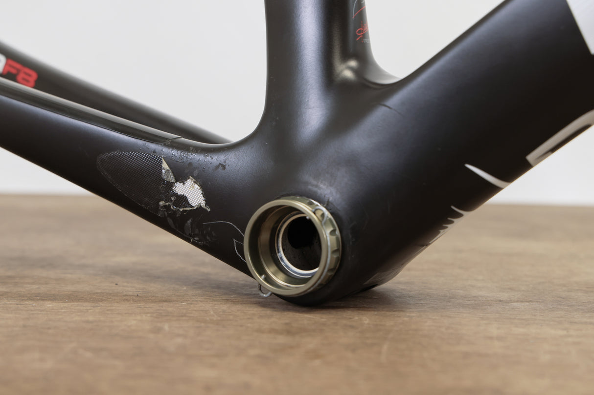 *Damaged* 59cm Pinarello Dogma F8 Carbon Rim Brake Frameset