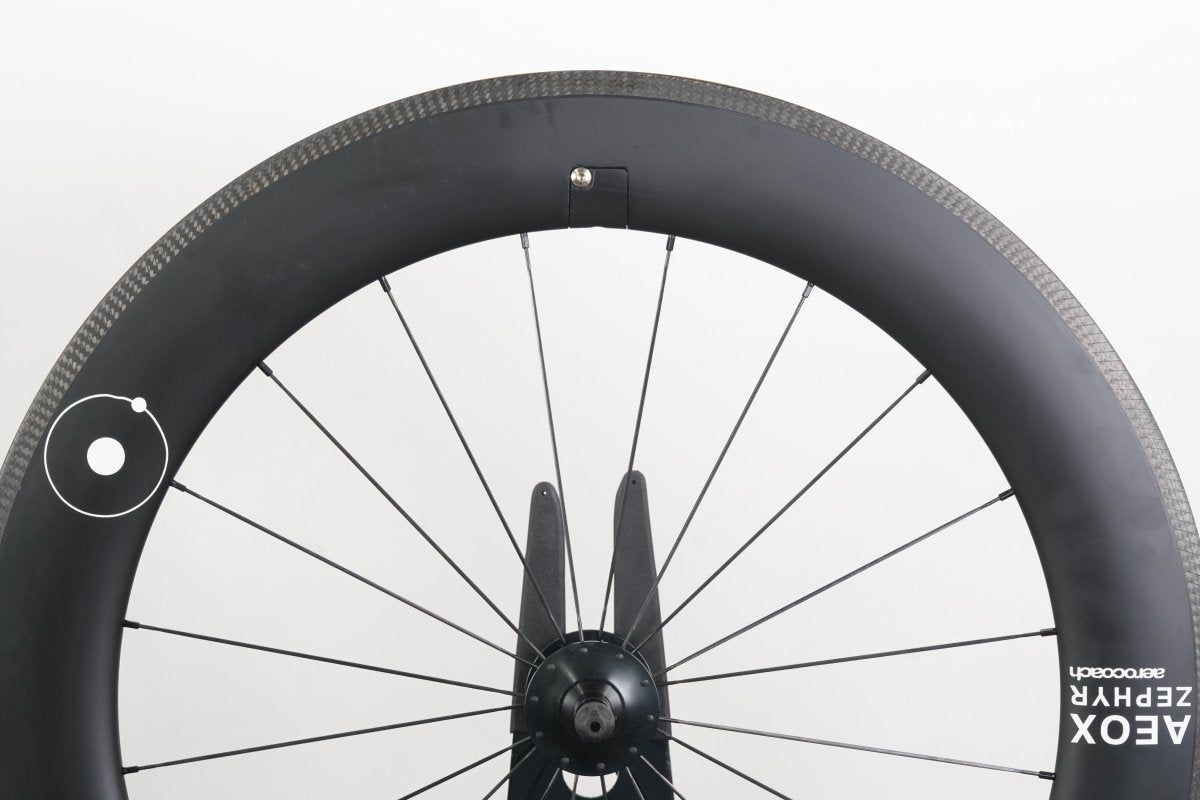 AeroCoach AEOX Zephyr Carbon Tubeless Clincher Rim Brake Wheelset XDR 12 Speed