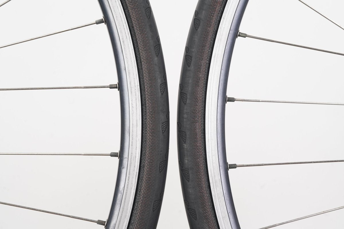 Ambrosio Excellight Chorus Alloy Clincher Rim Brake Wheelset Campagnolo 11 Speed
