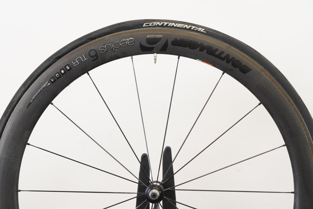 Bontrager Aeolus 5 TLR Carbon Tubeless Clincher Rim Brake Wheelset 11 Speed